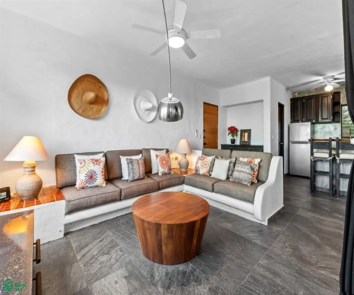 Departamento En Venta,Conchas Chinas,Paseo de los Delfines 126 1, Puerto Vallarta, Jalisco 48390, 2 Habitaciones,2 Baños,Paseo de los Delfines,3,MX251059515