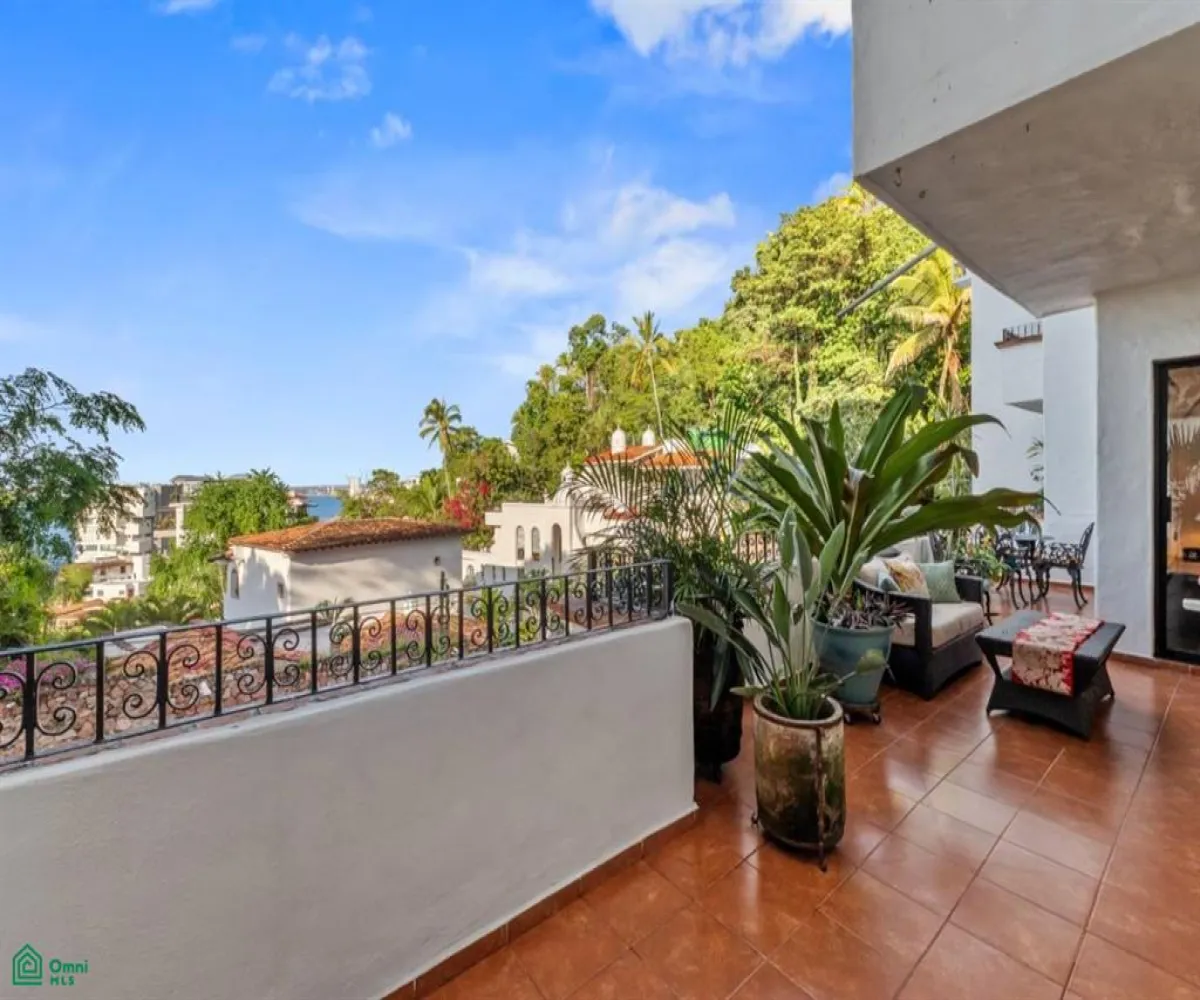Departamento En Venta,Conchas Chinas,Paseo de los Delfines 126 1, Puerto Vallarta, Jalisco 48390, 2 Habitaciones,2 Baños,Paseo de los Delfines,3,MX251059515
