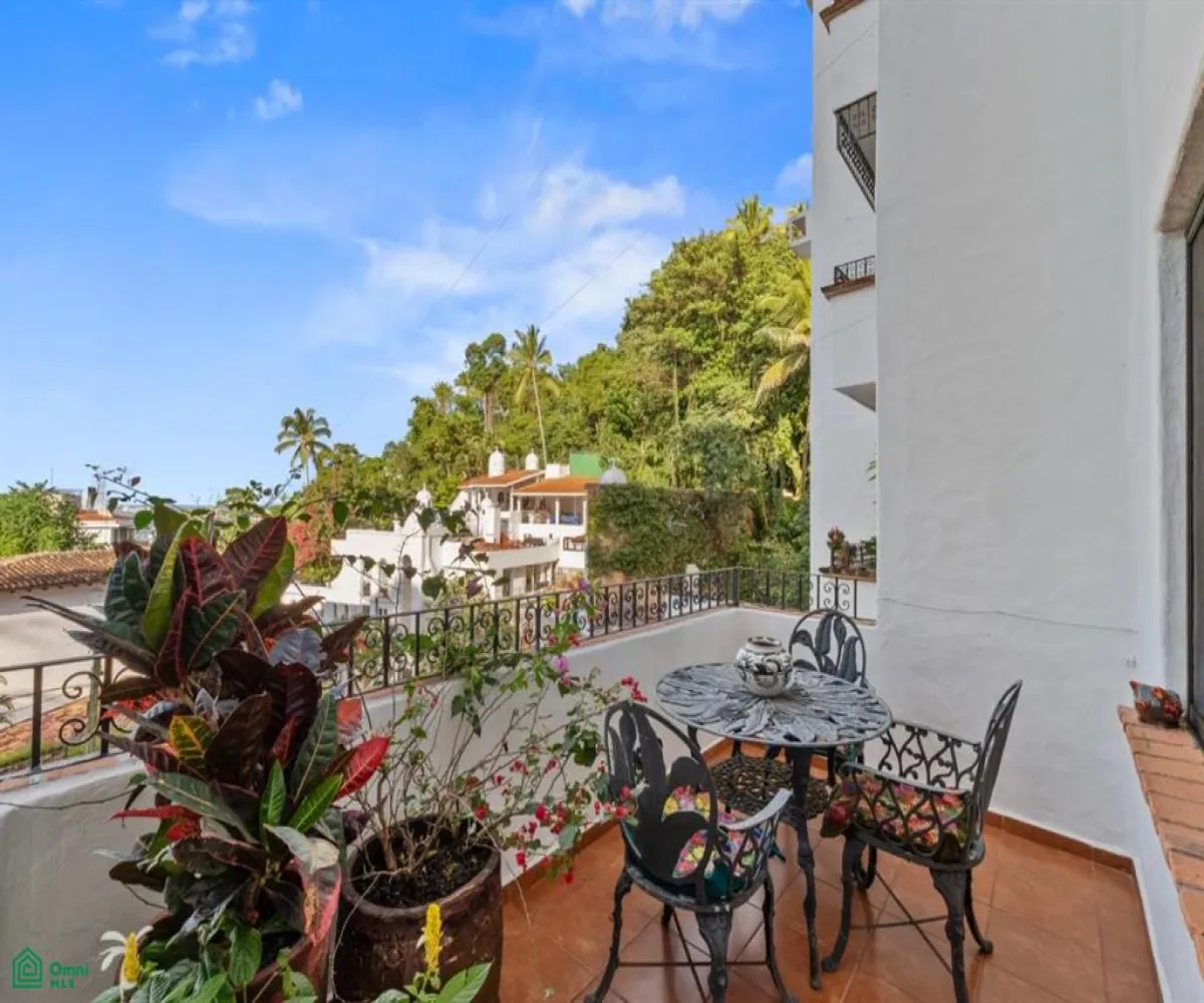 Departamento En Venta,Conchas Chinas,Paseo de los Delfines 126 1, Puerto Vallarta, Jalisco 48390, 2 Habitaciones,2 Baños,Paseo de los Delfines,3,MX251059515