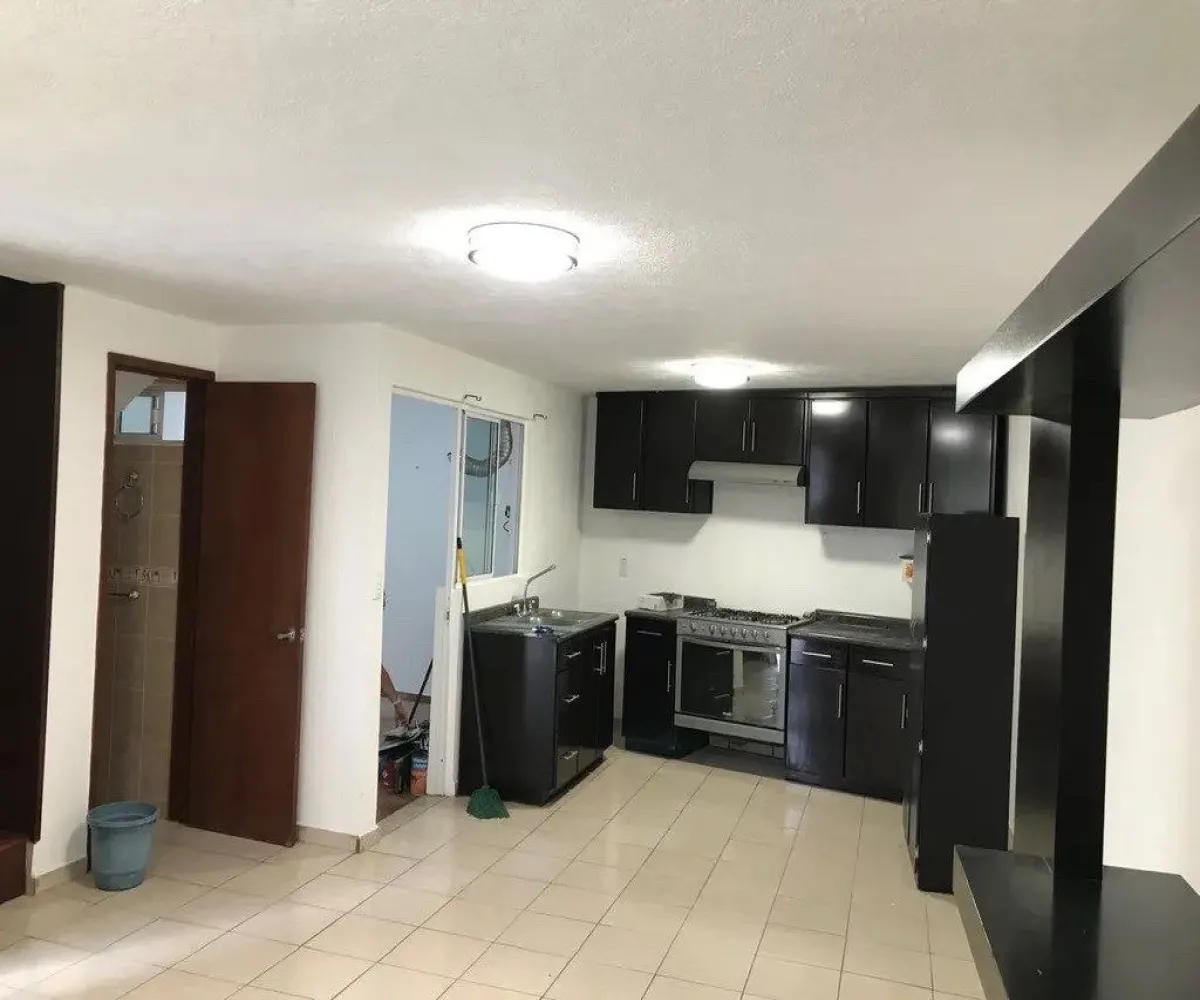 Casa En Venta,Fracc El Fortin,Avenida Mariano Otero 2900, Zapopan, Jalisco 45066, 3 Habitaciones,2 Baños,Avenida Mariano Otero,2,pC2BdA4