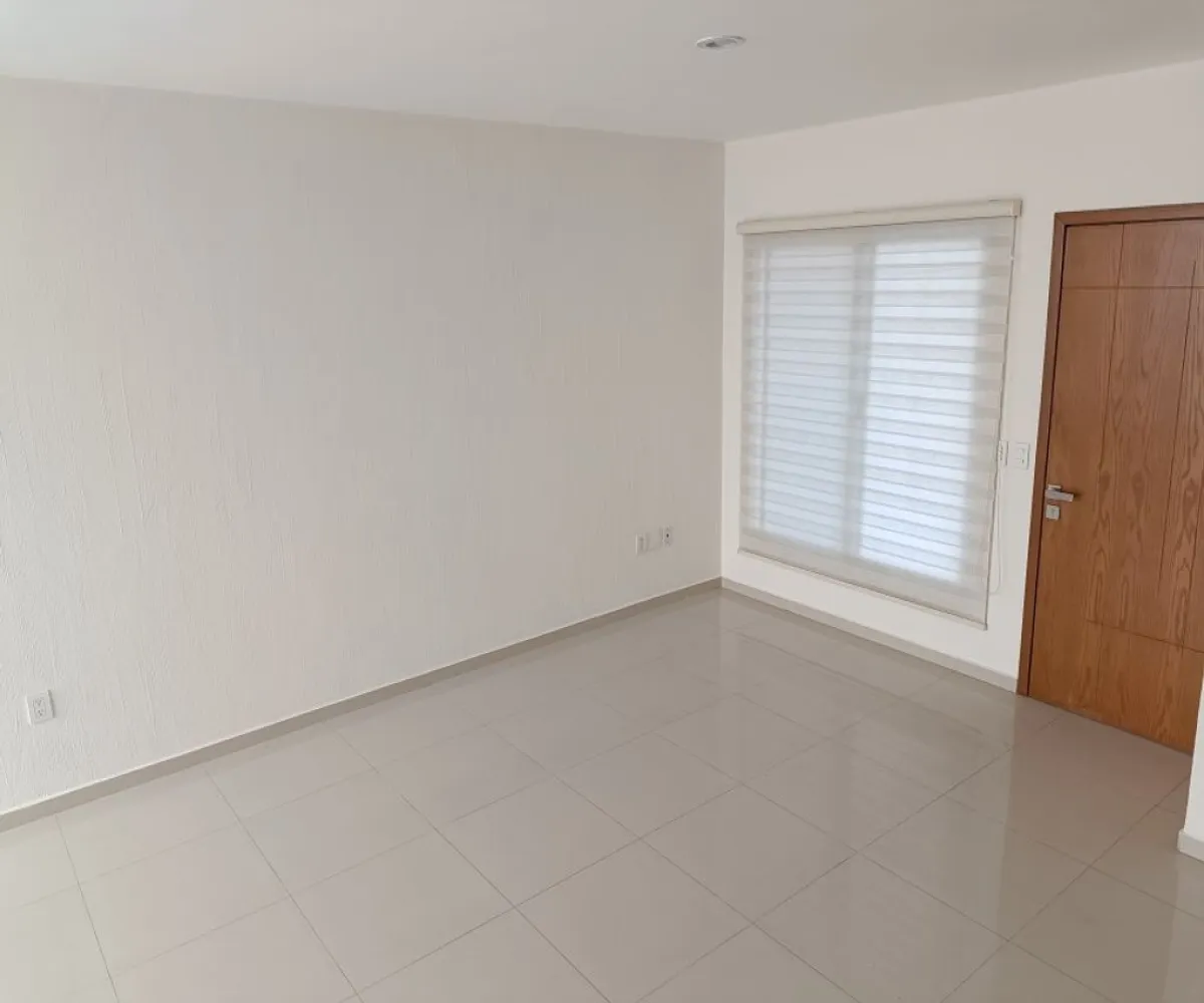 Casa En Renta,Paisajes del Tesoro,Tuxtla 1537, San Pedro Tlaquepaque, Jalisco 45608, 4 Habitaciones,3 Baños,Tuxtla,3,pNrODTv