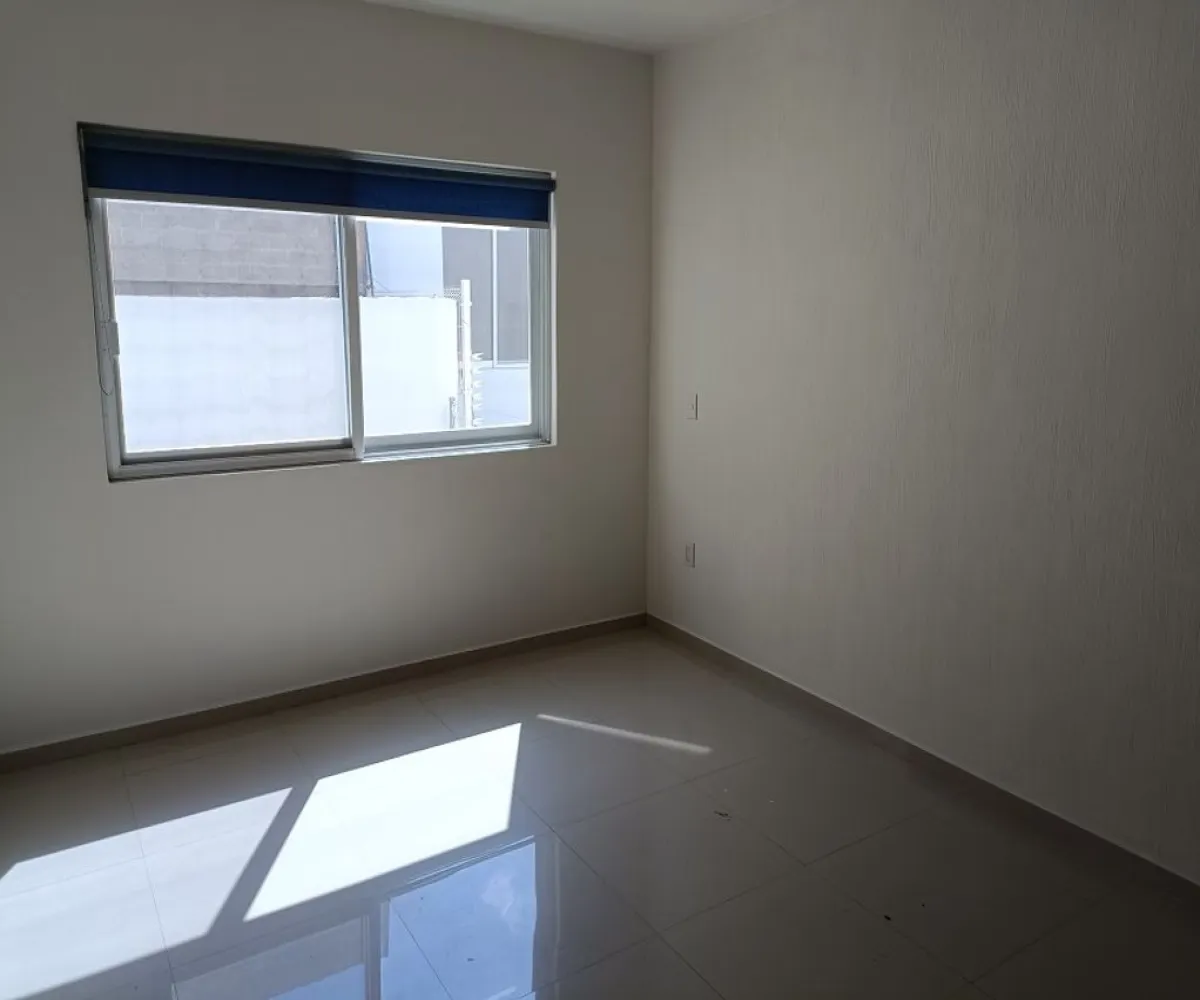Casa En Renta,Paisajes del Tesoro,Tuxtla 1537, San Pedro Tlaquepaque, Jalisco 45608, 4 Habitaciones,3 Baños,Tuxtla,3,pNrODTv