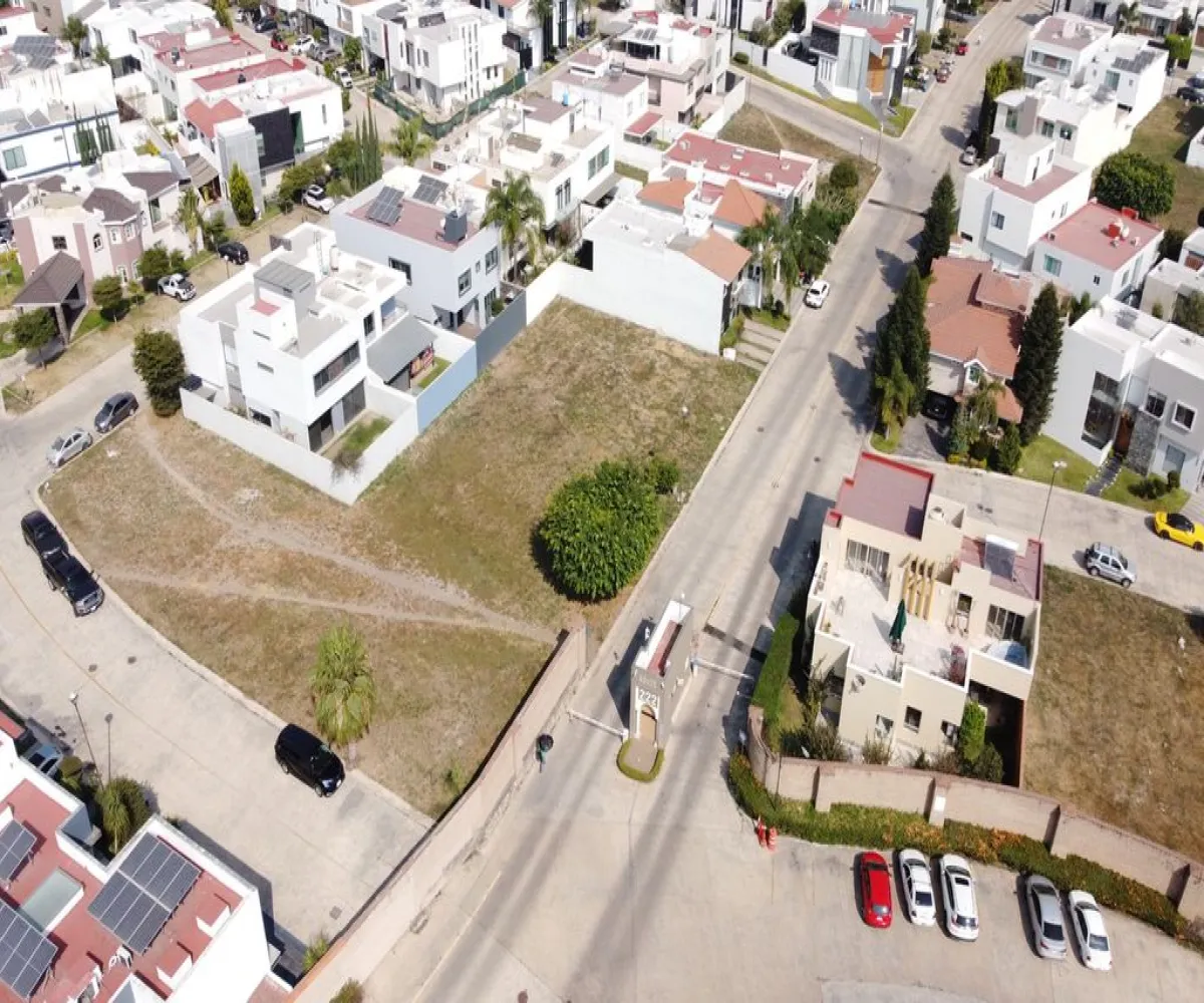 Terreno En Venta,Avenida Adolfo López Mateos Sur 555, Tlajomulco de Zúñiga, Jalisco 45645,Avenida Adolfo López Mateos Sur,pH8l0Hn