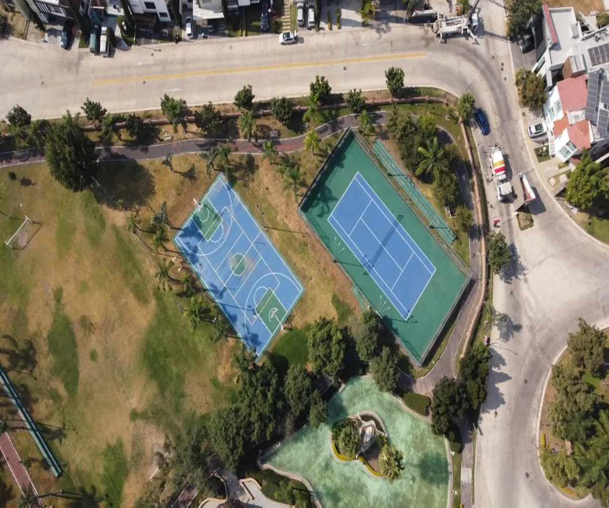 Terreno En Venta,Avenida Adolfo López Mateos Sur 555, Tlajomulco de Zúñiga, Jalisco 45645,Avenida Adolfo López Mateos Sur,pH8l0Hn