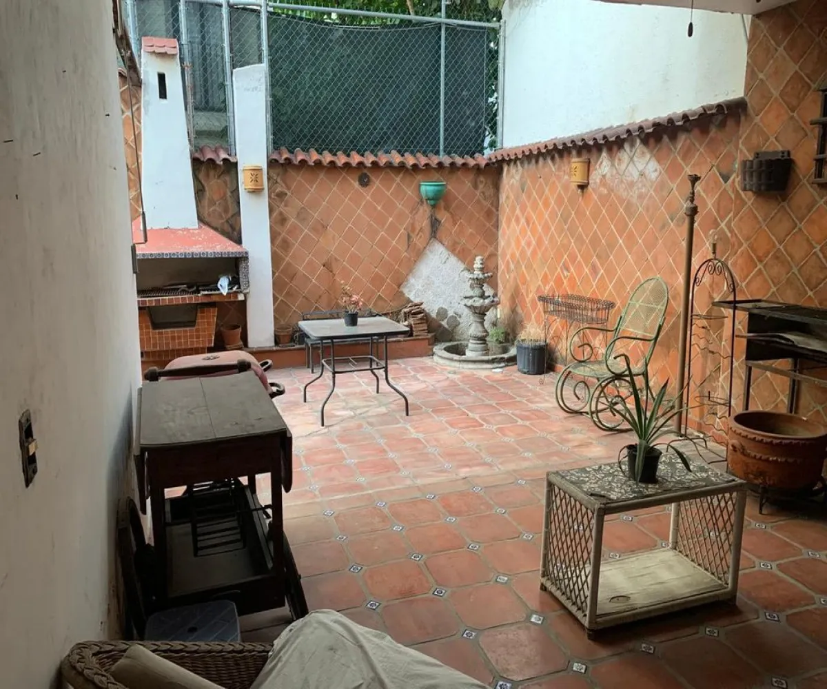Casa En Venta,Italia Providencia,Calle Ottawa 1227, Guadalajara, Jalisco 44648, 4 Habitaciones,4 Baños,Calle Ottawa,1,pWC2ZgS