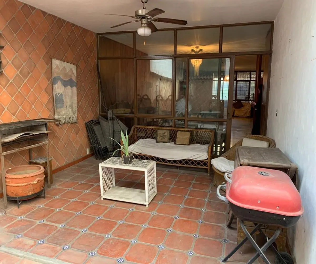 Casa En Venta,Italia Providencia,Calle Ottawa 1227, Guadalajara, Jalisco 44648, 4 Habitaciones,4 Baños,Calle Ottawa,1,pWC2ZgS