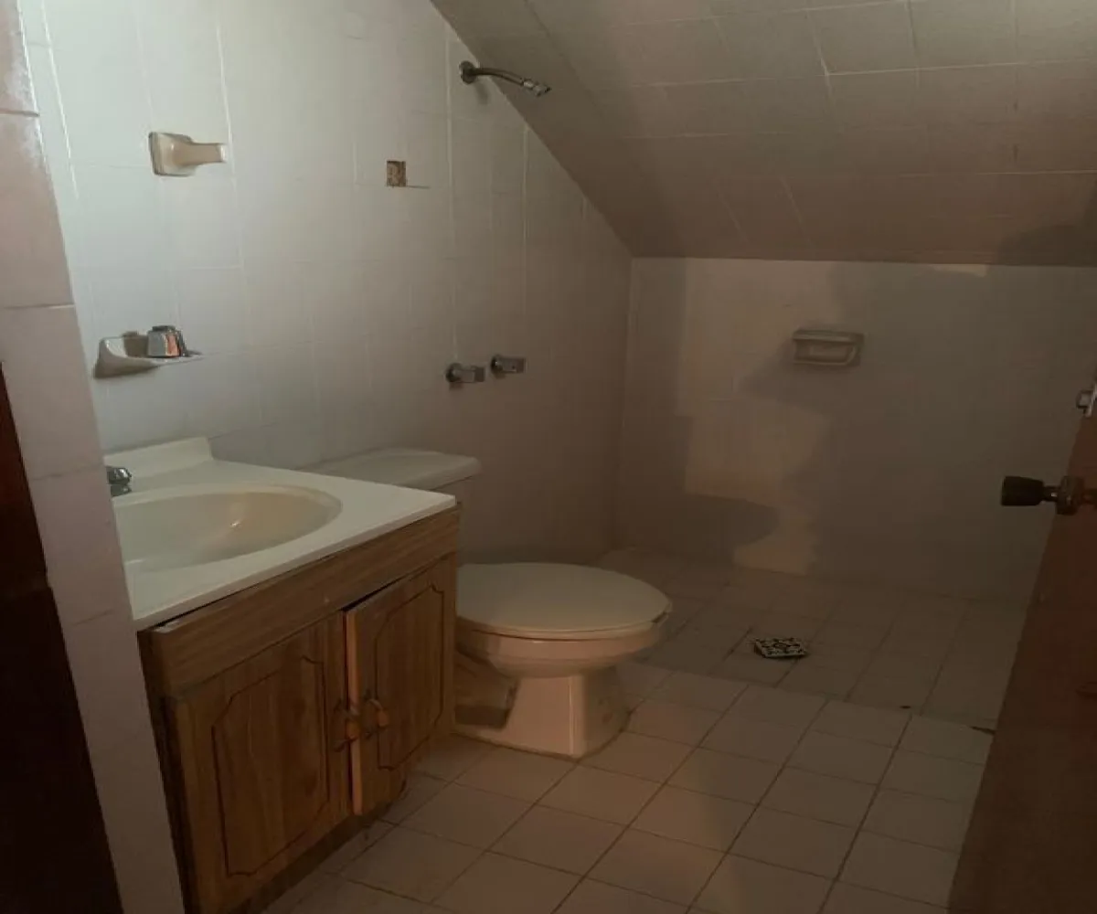 Casa En Venta,Italia Providencia,Calle Ottawa 1227, Guadalajara, Jalisco 44648, 4 Habitaciones,4 Baños,Calle Ottawa,1,pWC2ZgS