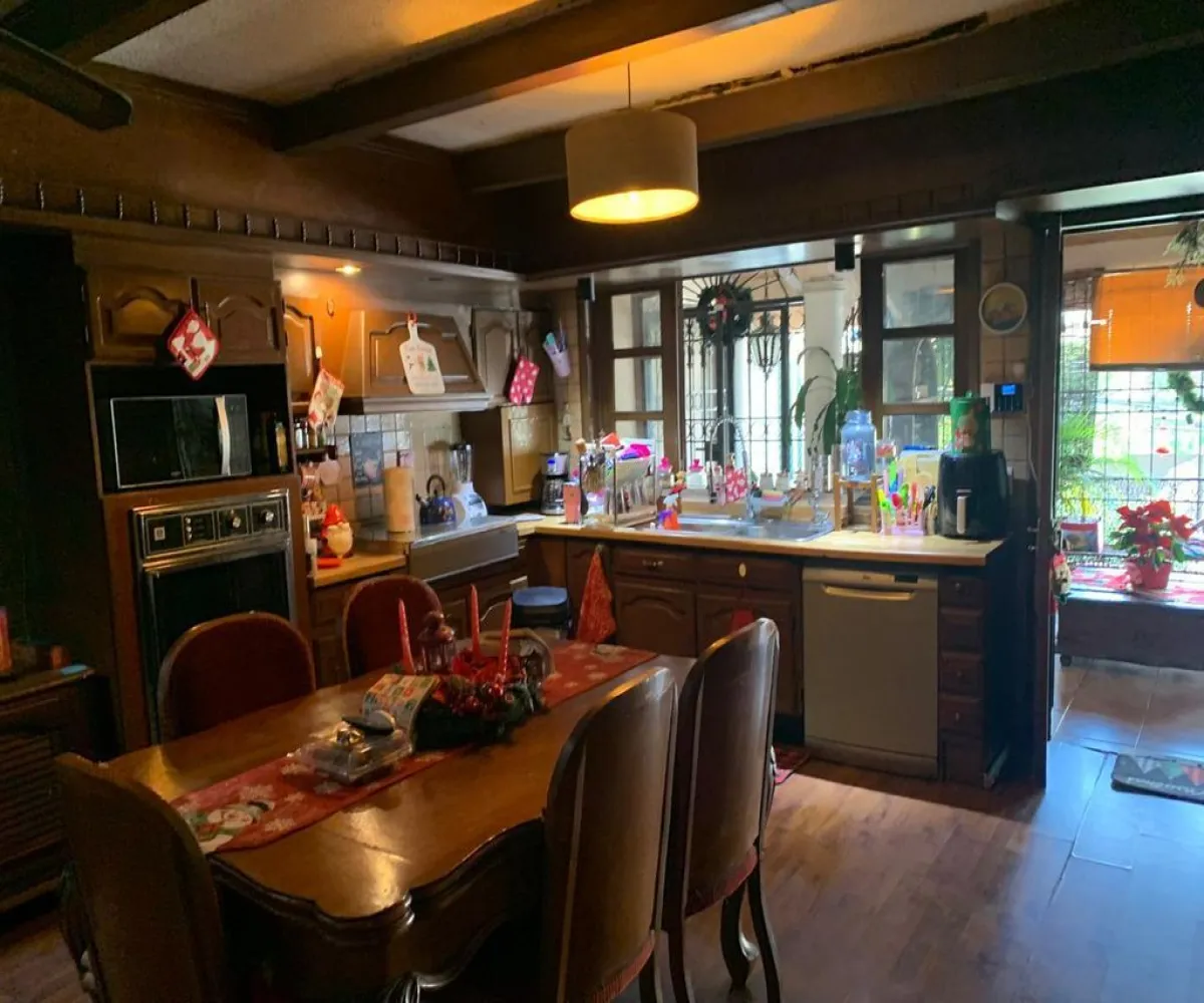 Casa En Venta,Italia Providencia,Calle Ottawa 1227, Guadalajara, Jalisco 44648, 4 Habitaciones,4 Baños,Calle Ottawa,1,pWC2ZgS