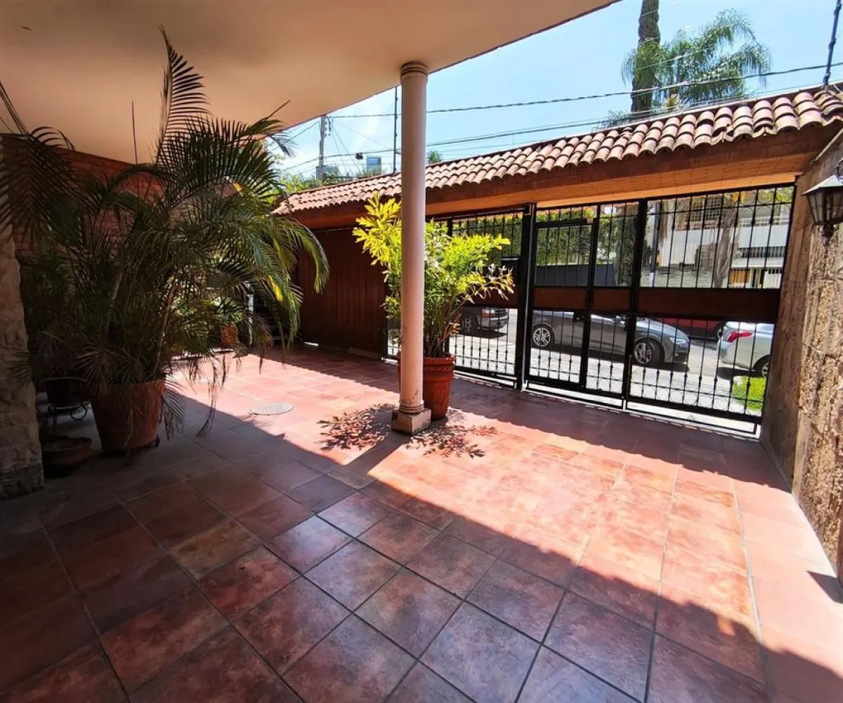 Casa En Venta,Italia Providencia,Calle Ottawa 1227, Guadalajara, Jalisco 44648, 4 Habitaciones,4 Baños,Calle Ottawa,1,pWC2ZgS