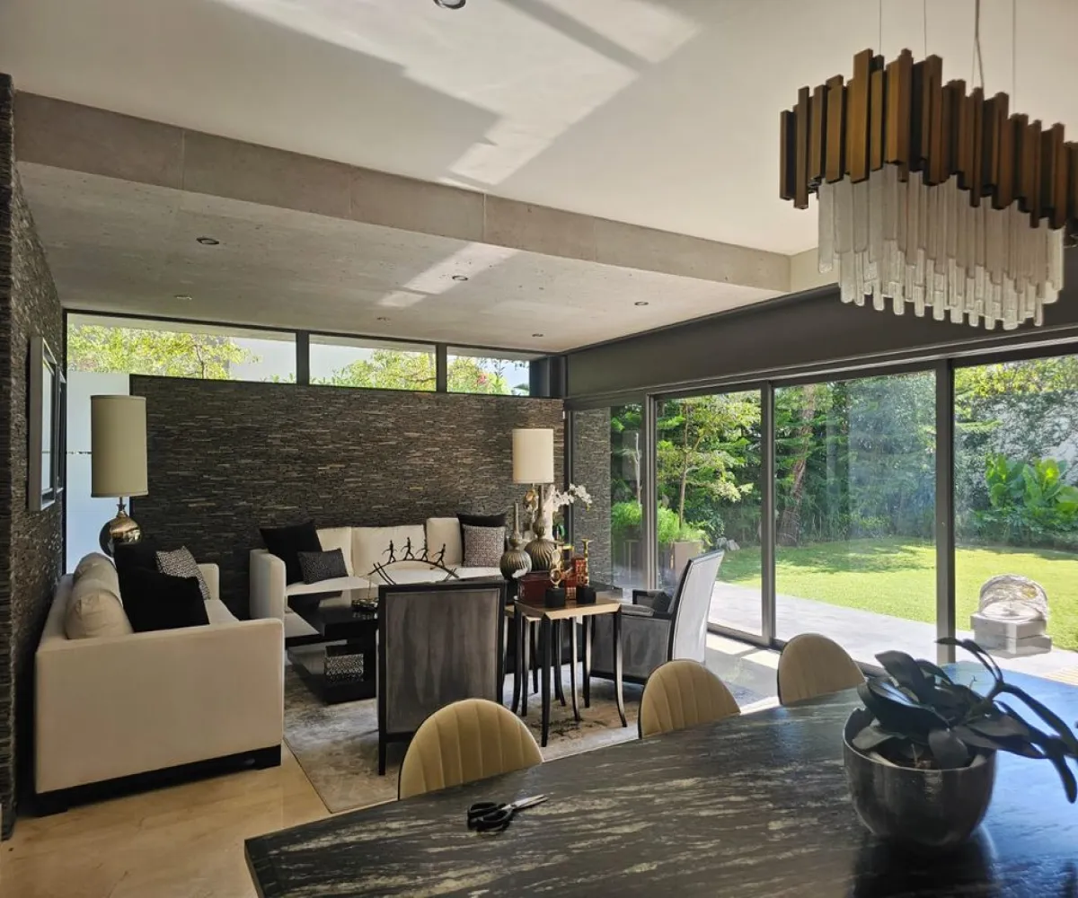 Casa En Venta,Jardines Universidad,Avenida Juan Palomar y Arias 1180 49, Zapopan, Jalisco 45110, 5 Habitaciones,7 Baños,Avenida Juan Palomar y Arias,3,psaz54x