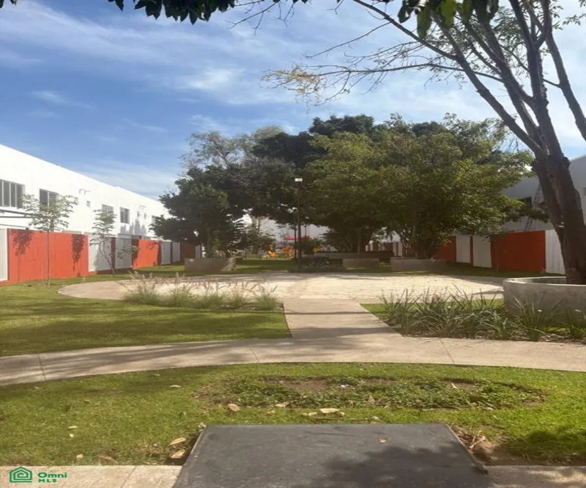 Casa En Renta,San Rafael,Av Historiadores 44810-102, Guadalajara, Jalisco 44810, 3 Habitaciones,3 Baños,Av Historiadores,MX251059900