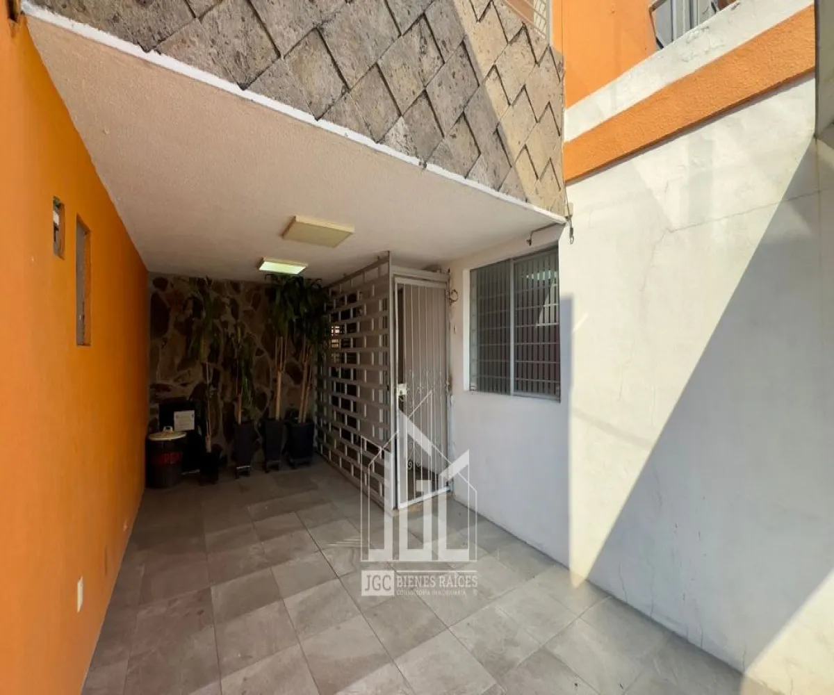 Casa En Venta,Jardines del Country,Calzada Federalismo 1955, Guadalajara, Jalisco 44210, 8 Habitaciones,4 Baños,Calzada Federalismo,2,pQ9YtLW