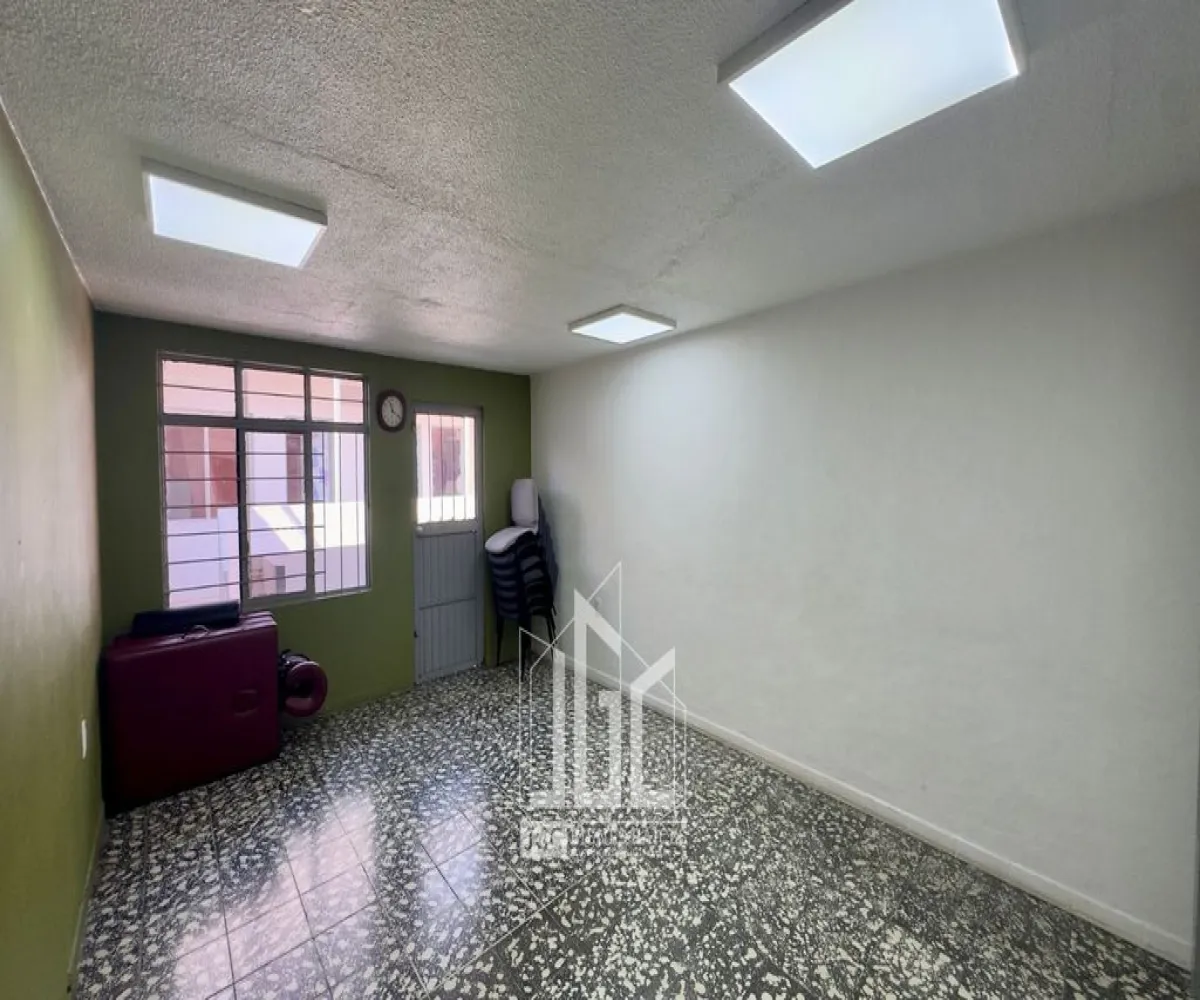 Casa En Venta,Jardines del Country,Calzada Federalismo 1955, Guadalajara, Jalisco 44210, 8 Habitaciones,4 Baños,Calzada Federalismo,2,pQ9YtLW