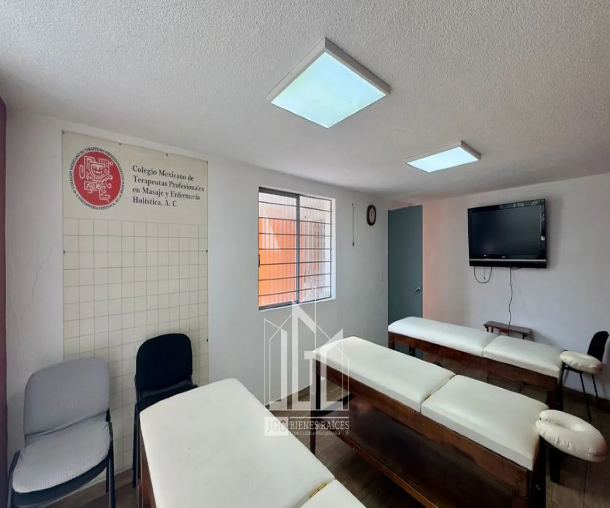 Casa En Venta,Jardines del Country,Calzada Federalismo 1955, Guadalajara, Jalisco 44210, 8 Habitaciones,4 Baños,Calzada Federalismo,2,pQ9YtLW