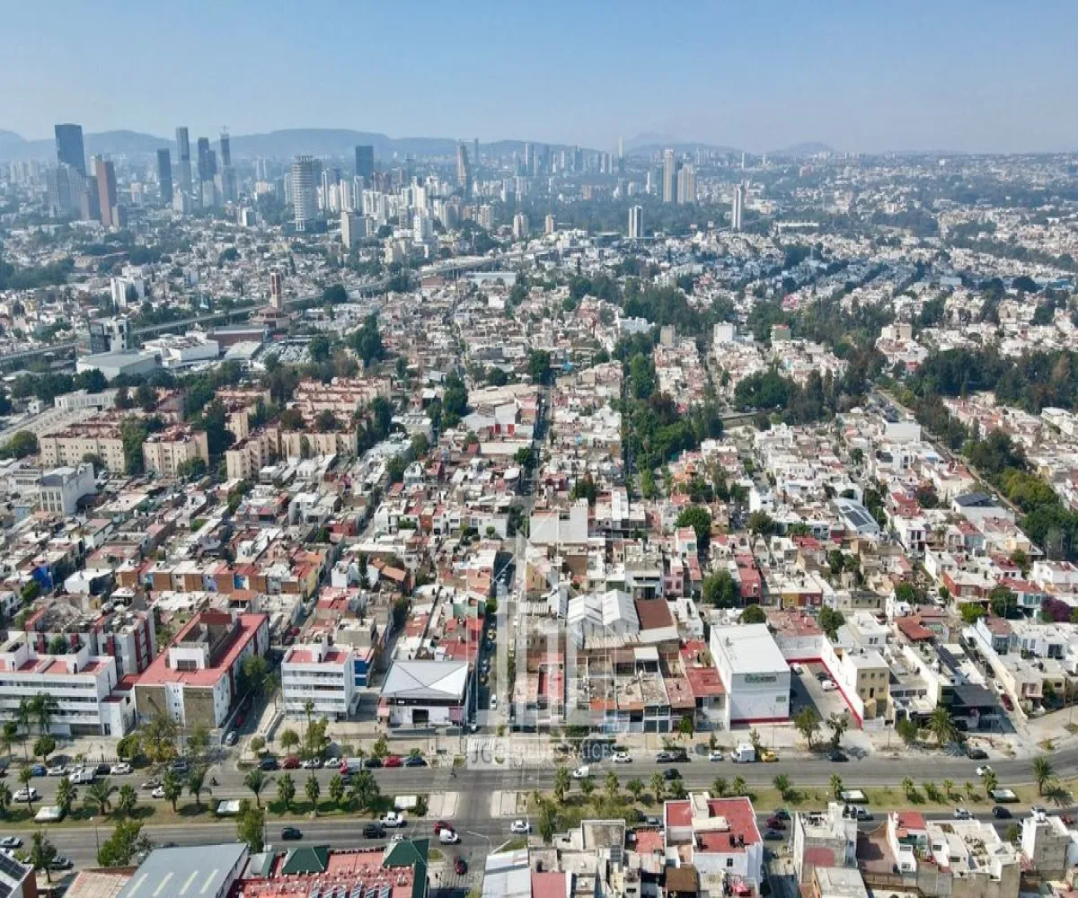 Casa En Venta,Jardines del Country,Calzada Federalismo 1955, Guadalajara, Jalisco 44210, 8 Habitaciones,4 Baños,Calzada Federalismo,2,pQ9YtLW