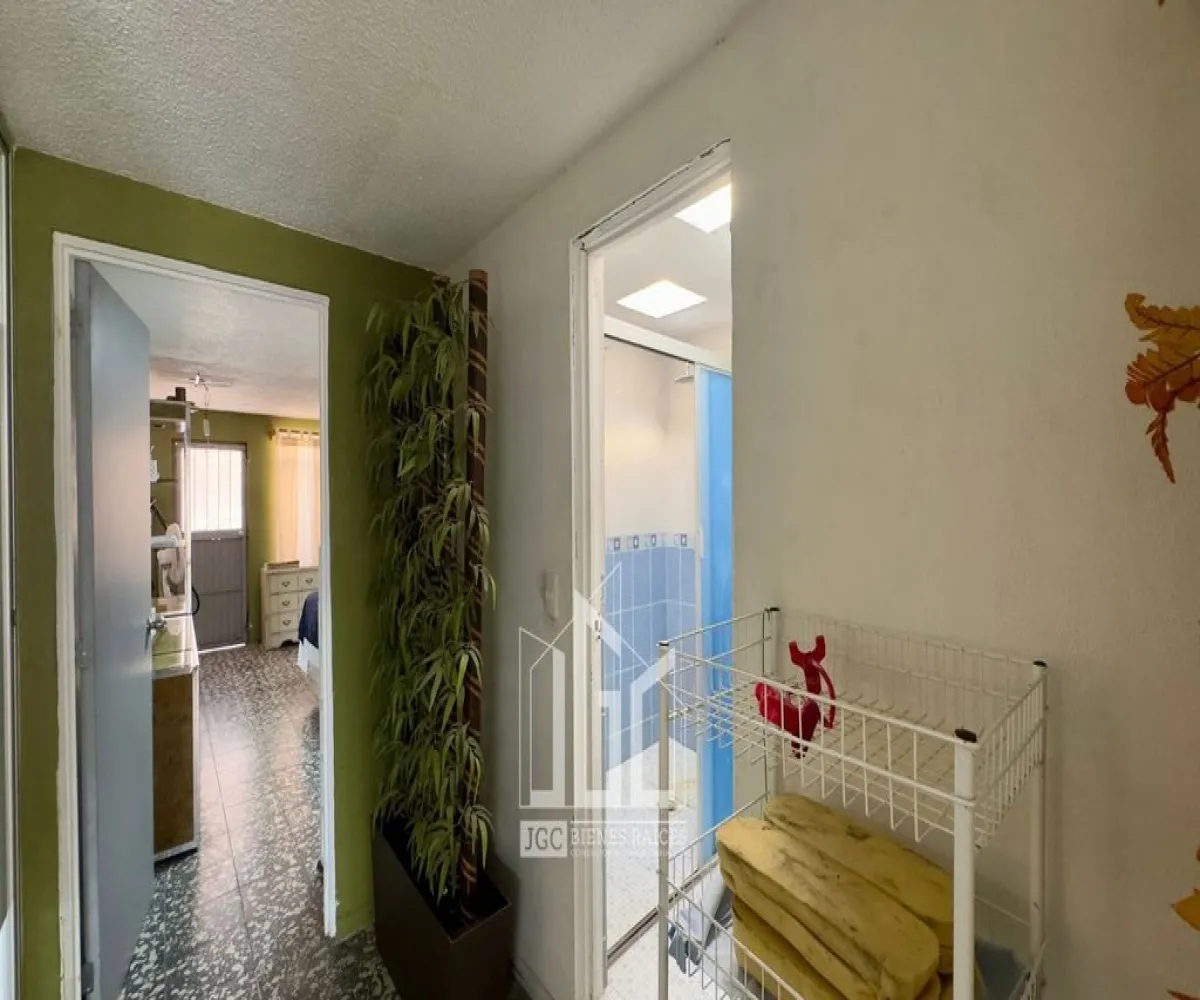 Casa En Venta,Jardines del Country,Calzada Federalismo 1955, Guadalajara, Jalisco 44210, 8 Habitaciones,4 Baños,Calzada Federalismo,2,pQ9YtLW