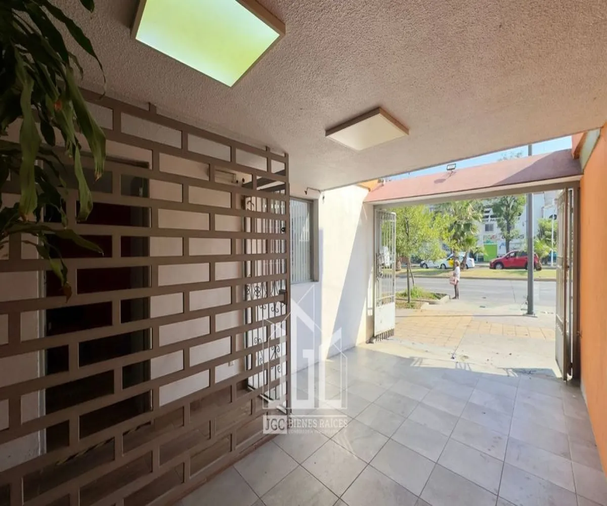 Casa En Venta,Jardines del Country,Calzada Federalismo 1955, Guadalajara, Jalisco 44210, 8 Habitaciones,4 Baños,Calzada Federalismo,2,pQ9YtLW