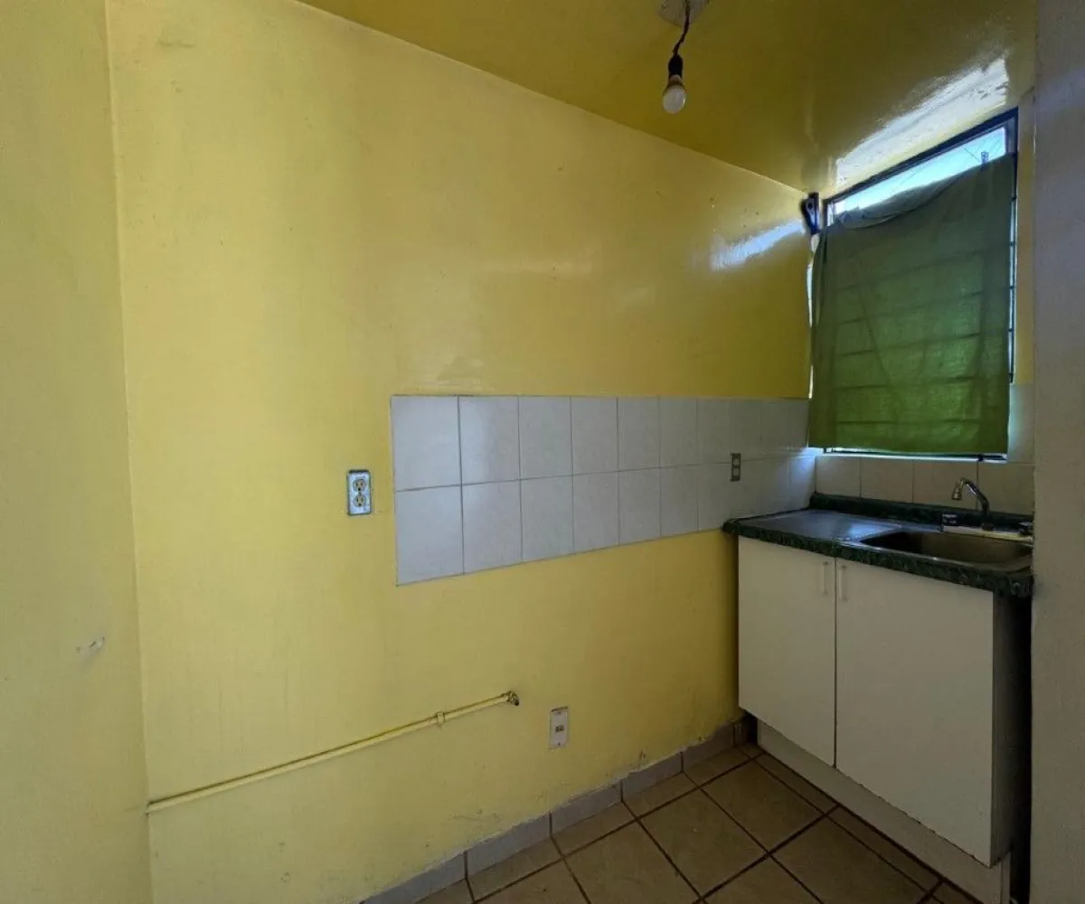 Casa En Venta,Villa del Centinela ,Avenida Bosques del Centinela 740 107, Zapopan, Jalisco 45180, 3 Habitaciones,1 Baño,Avenida Bosques del Centinela,2,p8sWEAd