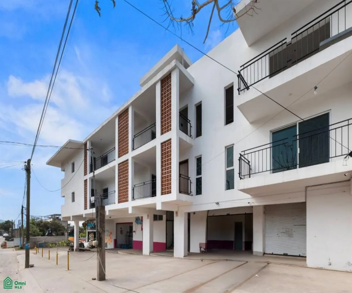 Departamento En Venta,Brisas del Pacifico,Avenida Victor Iturbe 1047 6, Puerto Vallarta, Jalisco 48290, 2 Habitaciones,1 Baño,Avenida Victor Iturbe,MX251060429