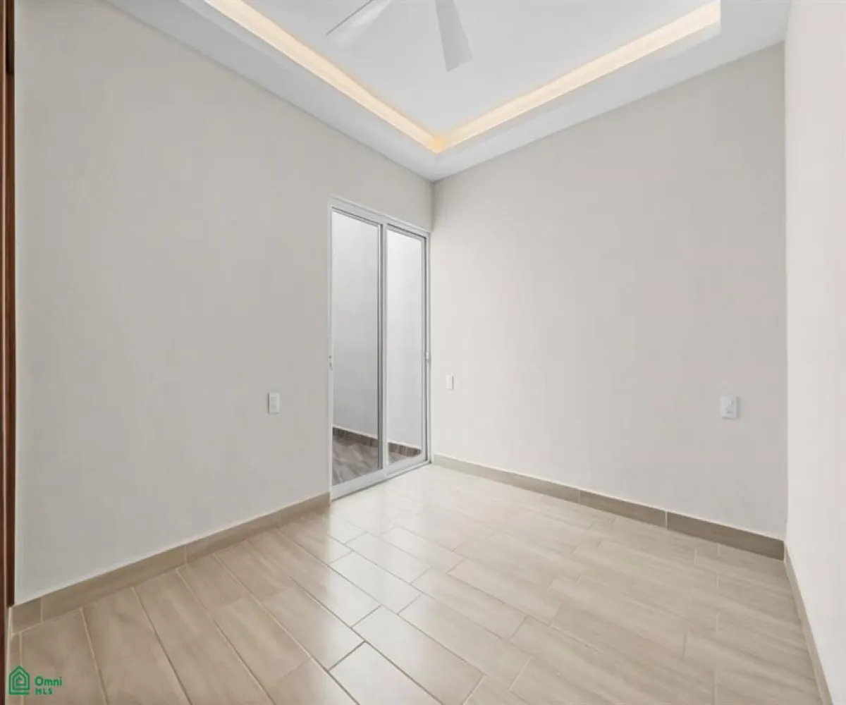 Departamento En Venta,Brisas del Pacifico,Avenida Victor Iturbe 1047 6, Puerto Vallarta, Jalisco 48290, 2 Habitaciones,1 Baño,Avenida Victor Iturbe,MX251060429