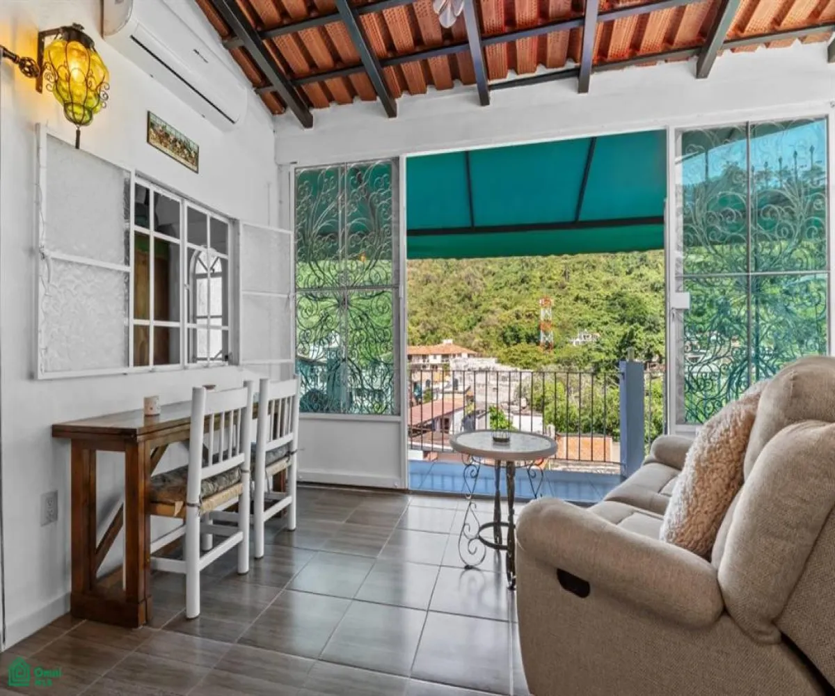 Casa En Venta,Benito Juárez,Calle Miguel Angel 101 C, Puerto Vallarta, Jalisco 48389, 3 Habitaciones,3 Baños,Calle Miguel Angel,MX251060673