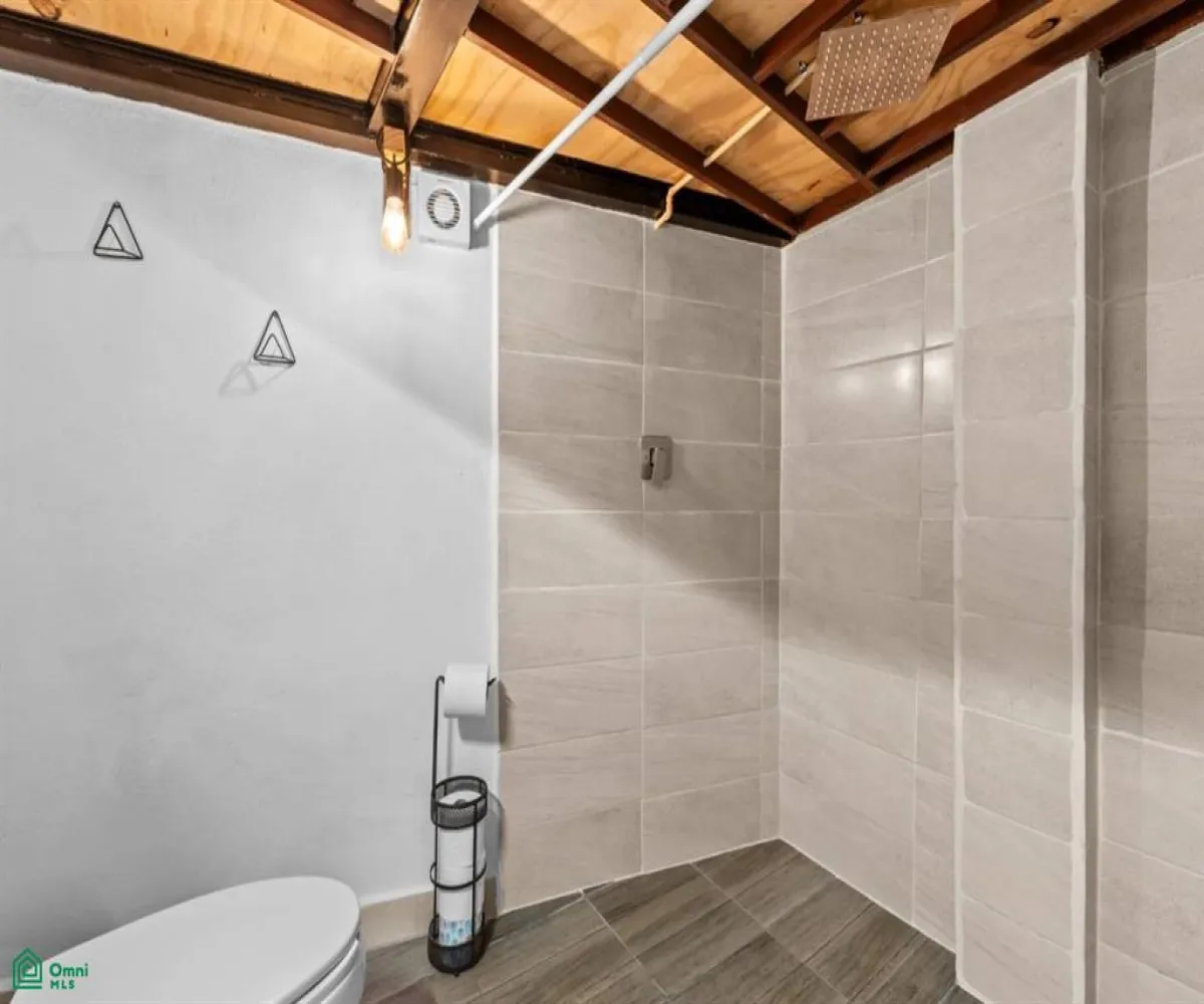 Casa En Venta,Benito Juárez,Calle Miguel Angel 101 C, Puerto Vallarta, Jalisco 48389, 3 Habitaciones,3 Baños,Calle Miguel Angel,MX251060673