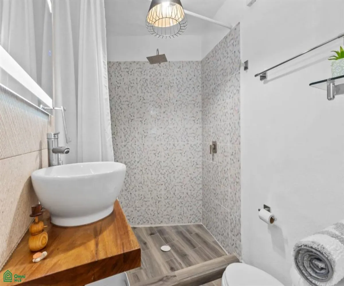 Casa En Venta,Benito Juárez,Calle Miguel Angel 101 C, Puerto Vallarta, Jalisco 48389, 3 Habitaciones,3 Baños,Calle Miguel Angel,MX251060673