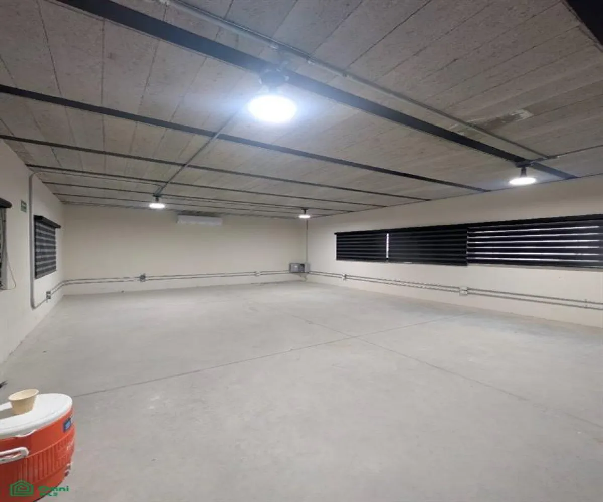 Bodega En Renta,La Venta Del Astillero,calle jilgueros 86, Zapopan, Jalisco 45221,2 Baños,calle jilgueros,MX251060678