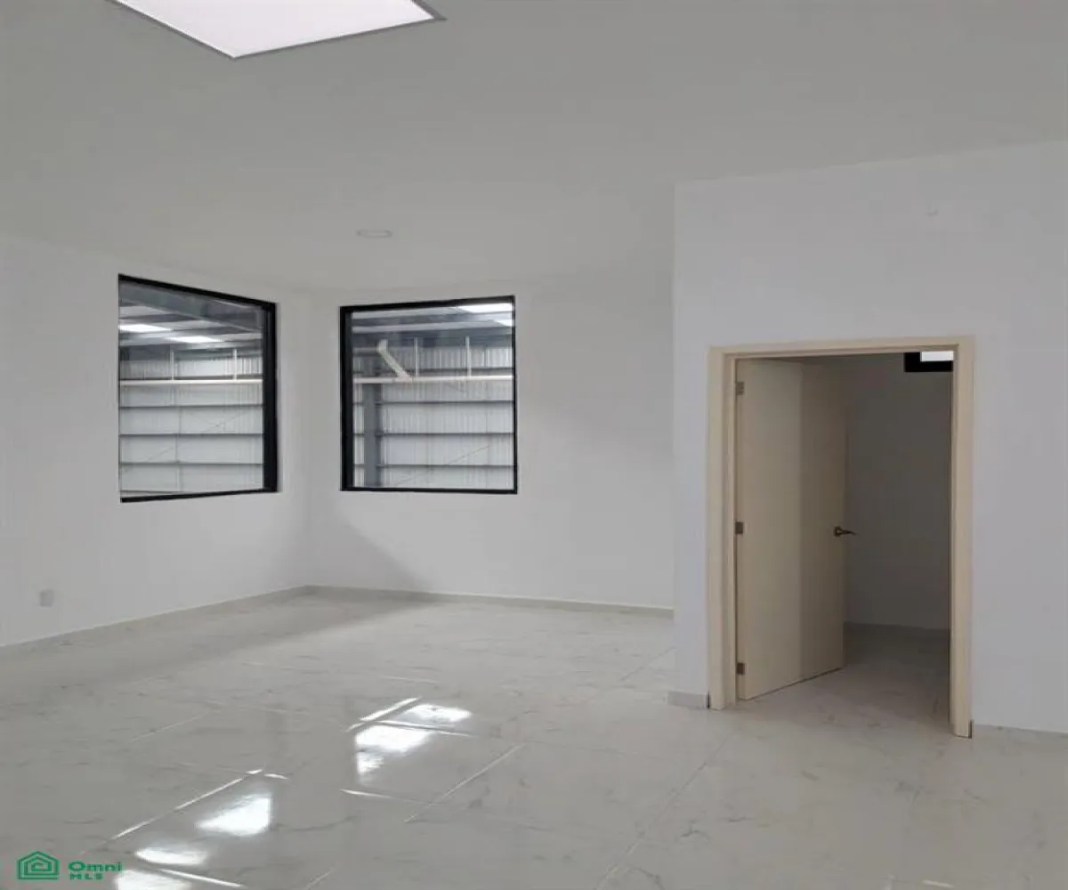 Bodega En Renta,La Venta Del Astillero,calle jilgueros 86, Zapopan, Jalisco 45221,2 Baños,calle jilgueros,MX251060681