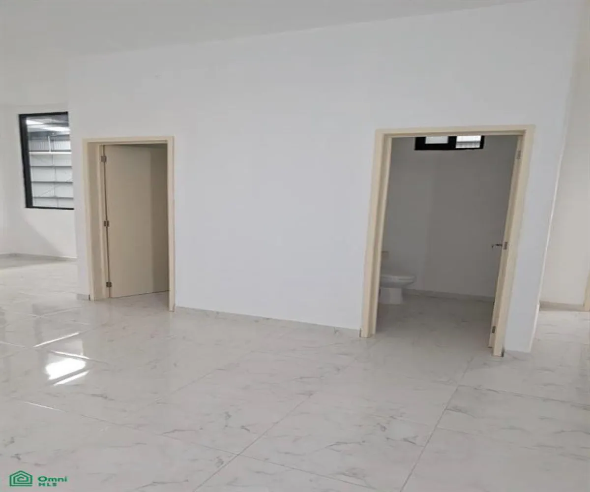 Bodega En Renta,La Venta Del Astillero,calle jilgueros 86, Zapopan, Jalisco 45221,2 Baños,calle jilgueros,MX251060681