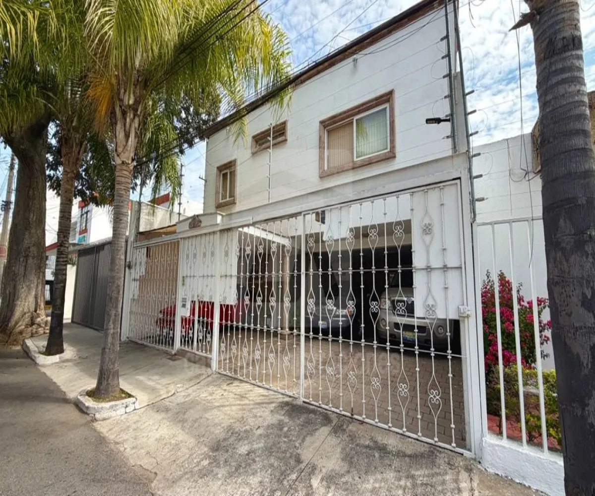 Casa En Renta,Arcos Vallarta,Juan de Mena 285, Guadalajara, Jalisco 44130, 6 Habitaciones,3 Baños,Juan de Mena,3,pJya3BX