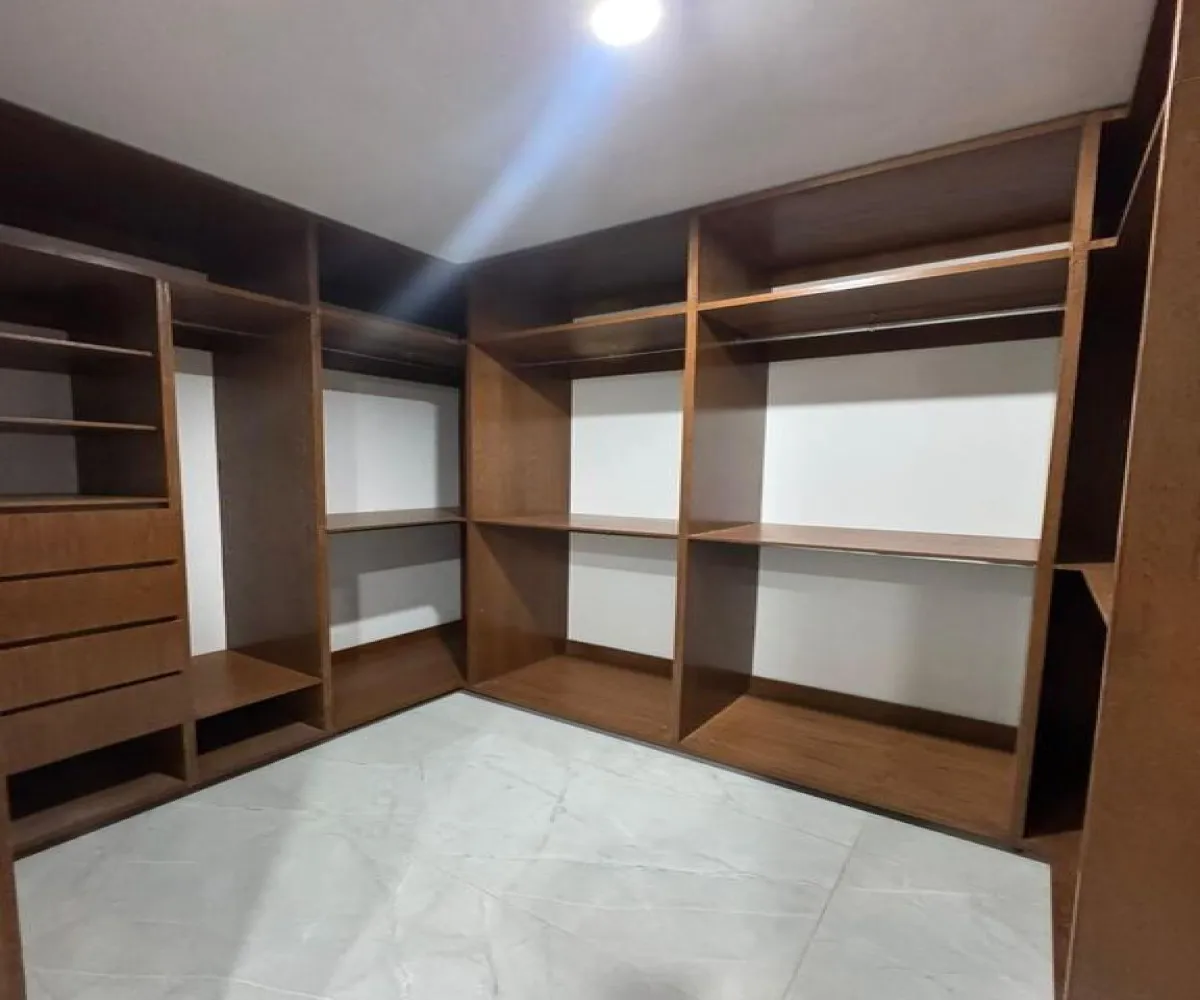 Casa En Venta,Senderos de Monte Verde,Blvd. Senderos de Monte Verde S/N, Tlajomulco de Zúñiga, Jalisco 45646, 4 Habitaciones,4 Baños,Blvd. Senderos de Monte Verde,1,pw5ANQn