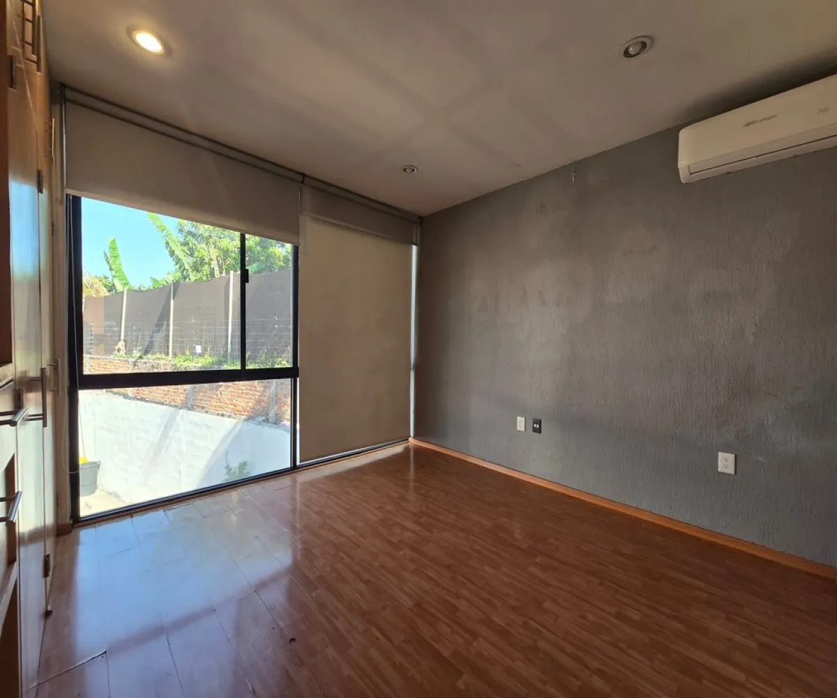 Casa En Venta,Los Periodistas,Anillo Periférico Poniente 2490 paraiso 8, Zapopan, Jalisco 45078, 3 Habitaciones,3 Baños,Anillo Periférico Poniente,2,piGafKy