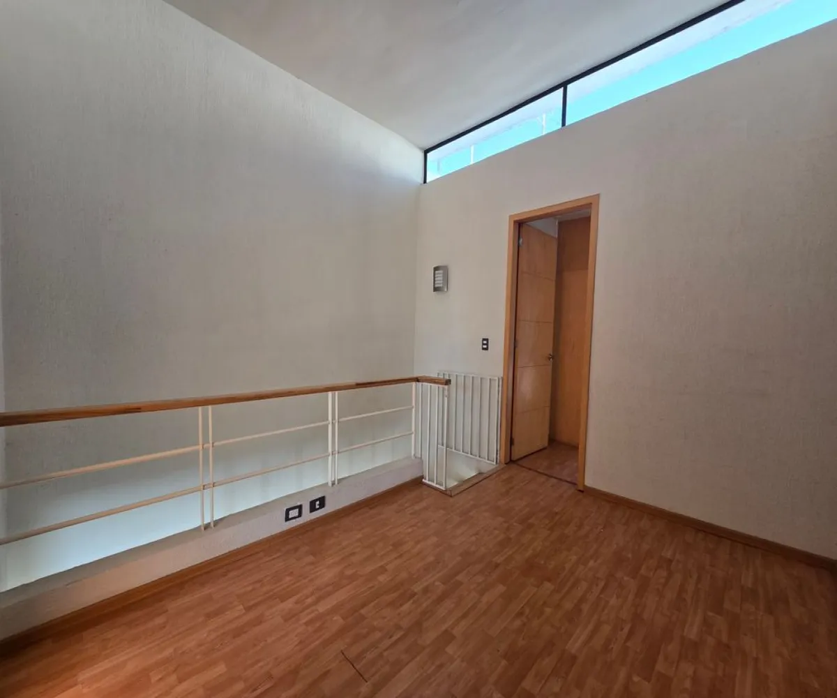 Casa En Venta,Los Periodistas,Anillo Periférico Poniente 2490 paraiso 8, Zapopan, Jalisco 45078, 3 Habitaciones,3 Baños,Anillo Periférico Poniente,2,piGafKy