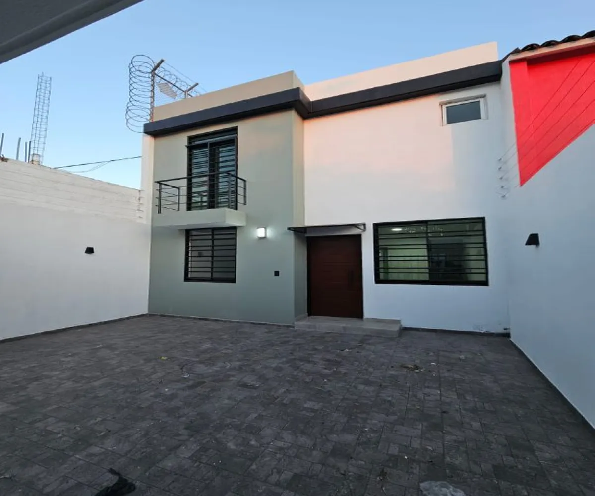Casa En Venta,Balcones de Santa María,Cerrada Santa Maria 5137, San Pedro Tlaquepaque, Jalisco 45606, 3 Habitaciones,2 Baños,Cerrada Santa Maria,1,pZiVBtt
