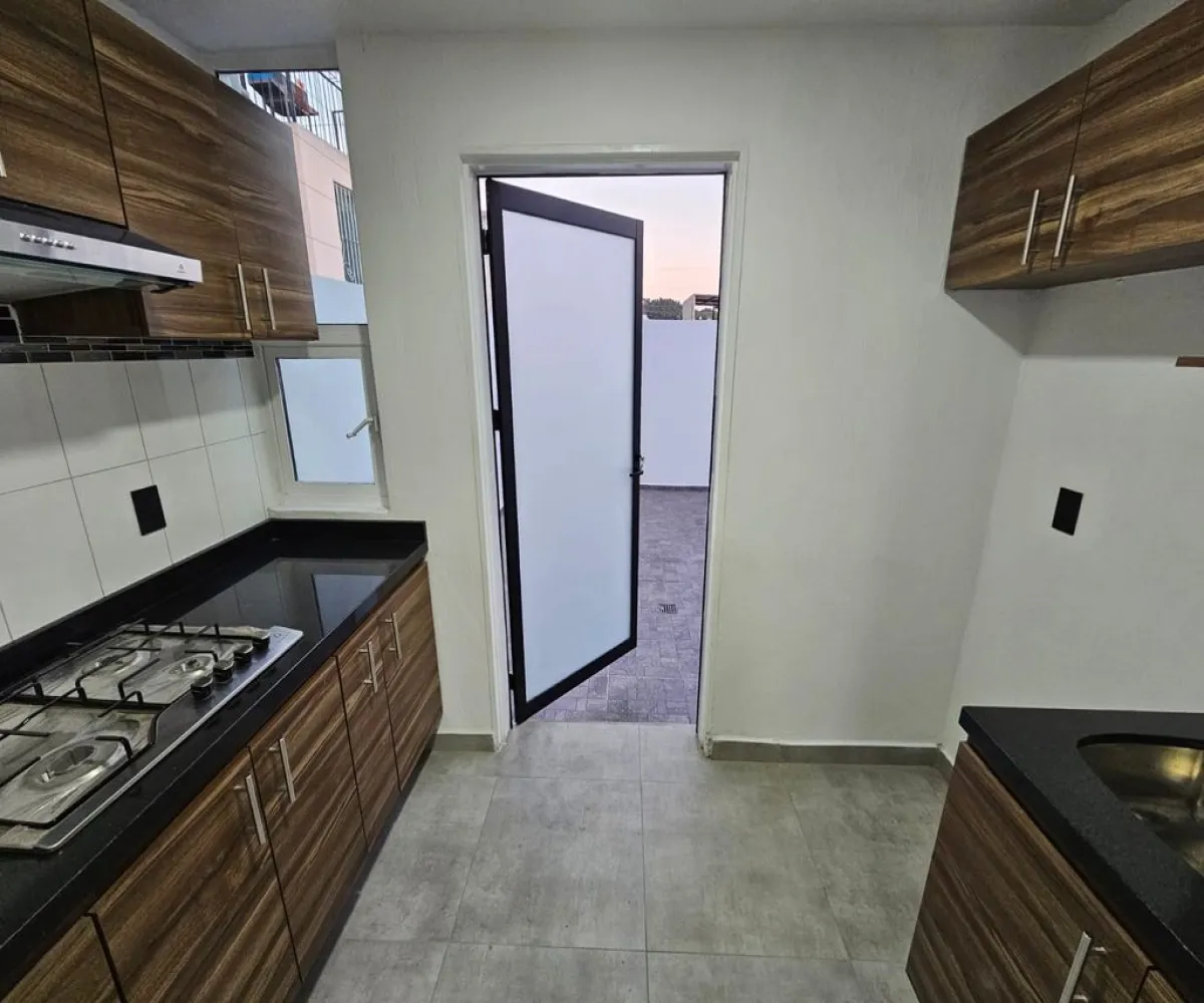 Casa En Venta,Balcones de Santa María,Cerrada Santa Maria 5137, San Pedro Tlaquepaque, Jalisco 45606, 3 Habitaciones,2 Baños,Cerrada Santa Maria,1,pZiVBtt