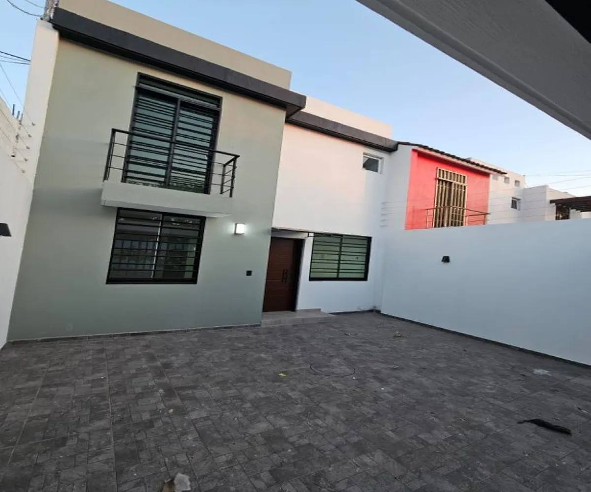 Casa En Venta,Balcones de Santa María,Cerrada Santa Maria 5137, San Pedro Tlaquepaque, Jalisco 45606, 3 Habitaciones,2 Baños,Cerrada Santa Maria,1,pZiVBtt