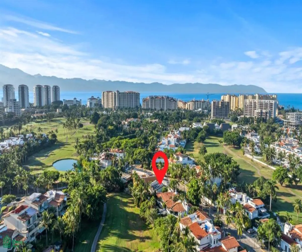 Casa En Venta,Marina Vallarta,Calle Gaviotas 144, Puerto Vallarta, Jalisco 48354, 5 Habitaciones,5 Baños,Calle Gaviotas,MX251061939