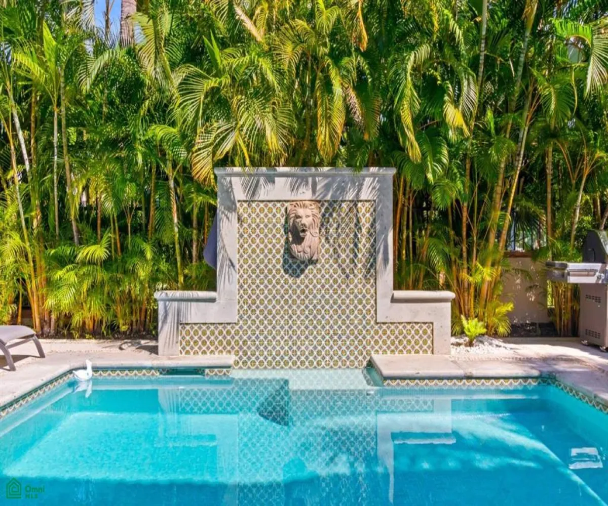 Casa En Venta,Marina Vallarta,Calle Gaviotas 144, Puerto Vallarta, Jalisco 48354, 5 Habitaciones,5 Baños,Calle Gaviotas,MX251061939