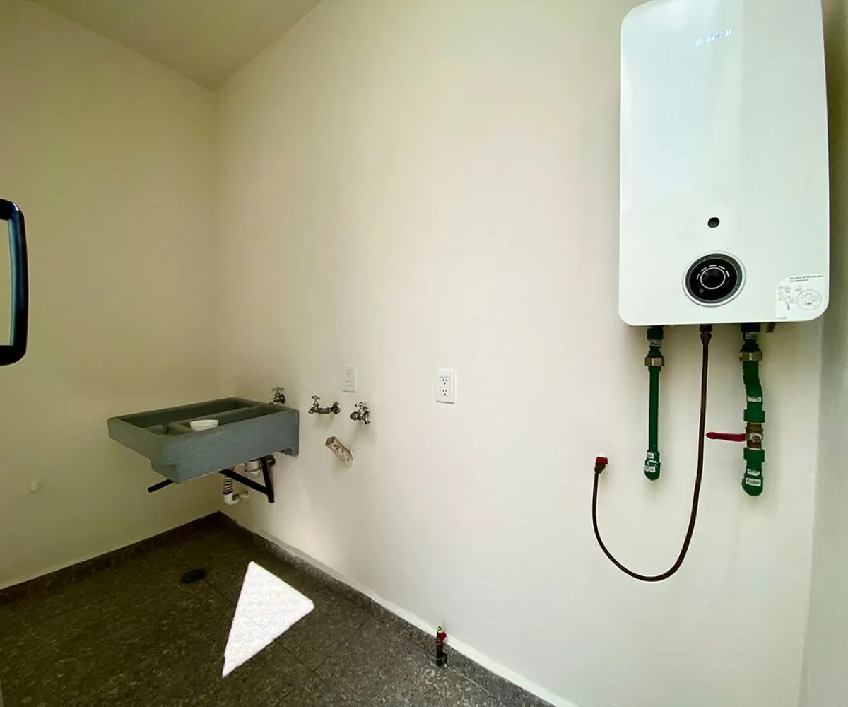 Casa En Renta,Cerro del Tesoro,Calle Vista a la Catedral 3164, San Pedro Tlaquepaque, Jalisco 45608, 3 Habitaciones,2 Baños,Calle Vista a la Catedral,1,p8HwE5q