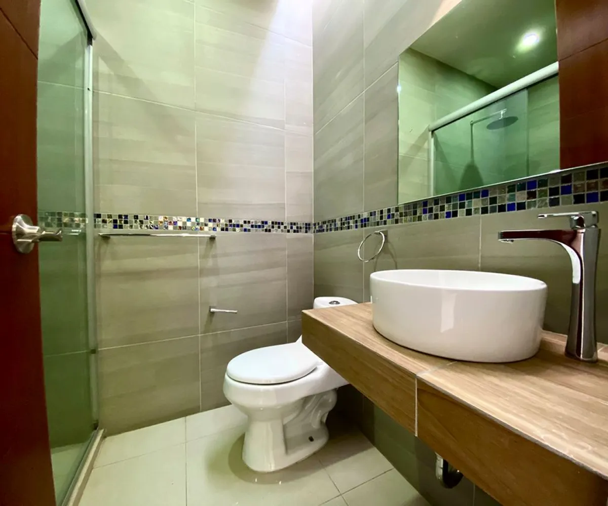 Casa En Renta,Cerro del Tesoro,Calle Vista a la Catedral 3164, San Pedro Tlaquepaque, Jalisco 45608, 3 Habitaciones,2 Baños,Calle Vista a la Catedral,1,p8HwE5q