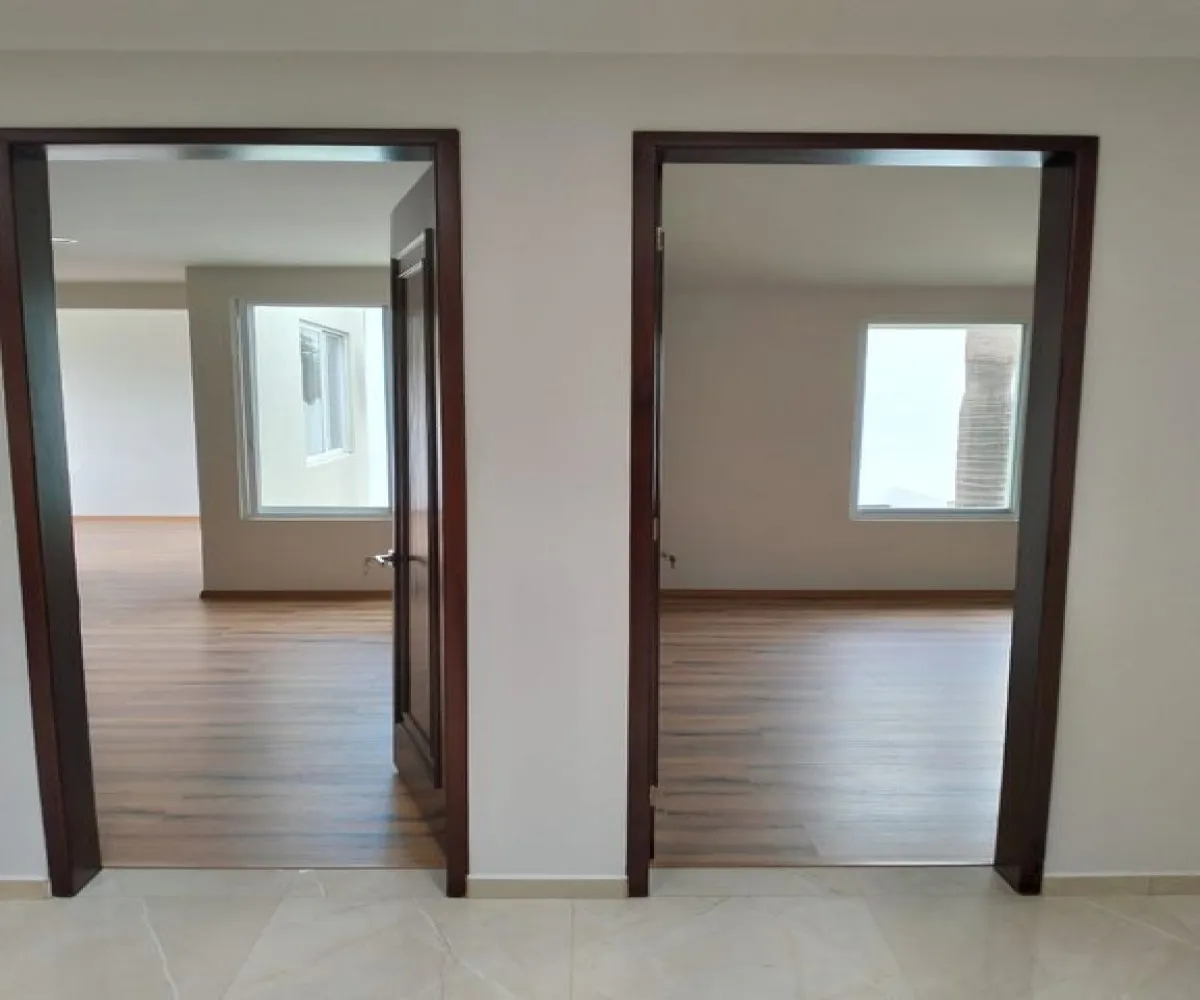 Casa En Venta,Jardín Real,Monarquia Sur 48, Zapopan, Jalisco 45136, 4 Habitaciones,4 Baños,Monarquia Sur,1,pUywhKt