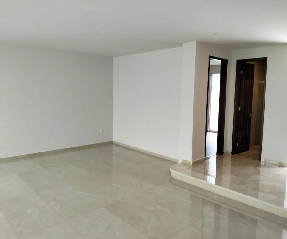 Casa En Venta,Jardín Real,Monarquia Sur 48, Zapopan, Jalisco 45136, 4 Habitaciones,4 Baños,Monarquia Sur,1,pUywhKt