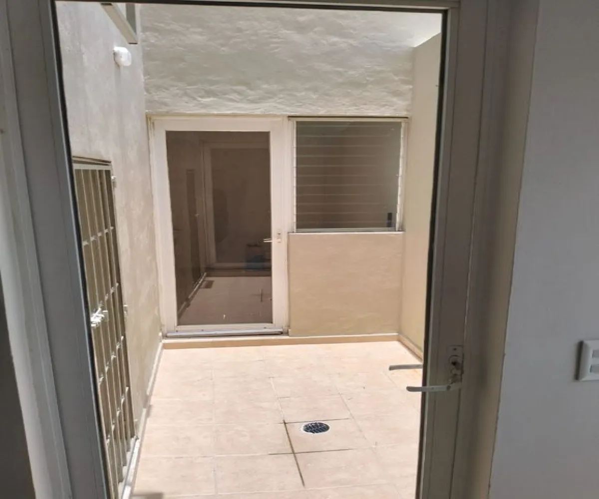 Casa En Venta,Jardín Real,Monarquia Sur 48, Zapopan, Jalisco 45136, 4 Habitaciones,4 Baños,Monarquia Sur,1,pUywhKt