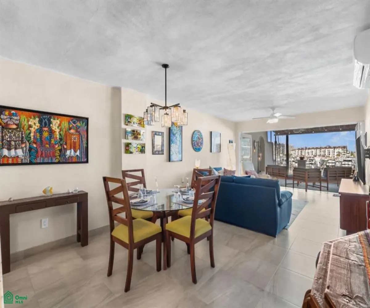 Casa En Venta,Marina Vallarta,Avenida Paseo de la Marina 106, Puerto Vallarta, Jalisco 48354, 2 Habitaciones,2 Baños,Avenida Paseo de la Marina,3,MX251062391