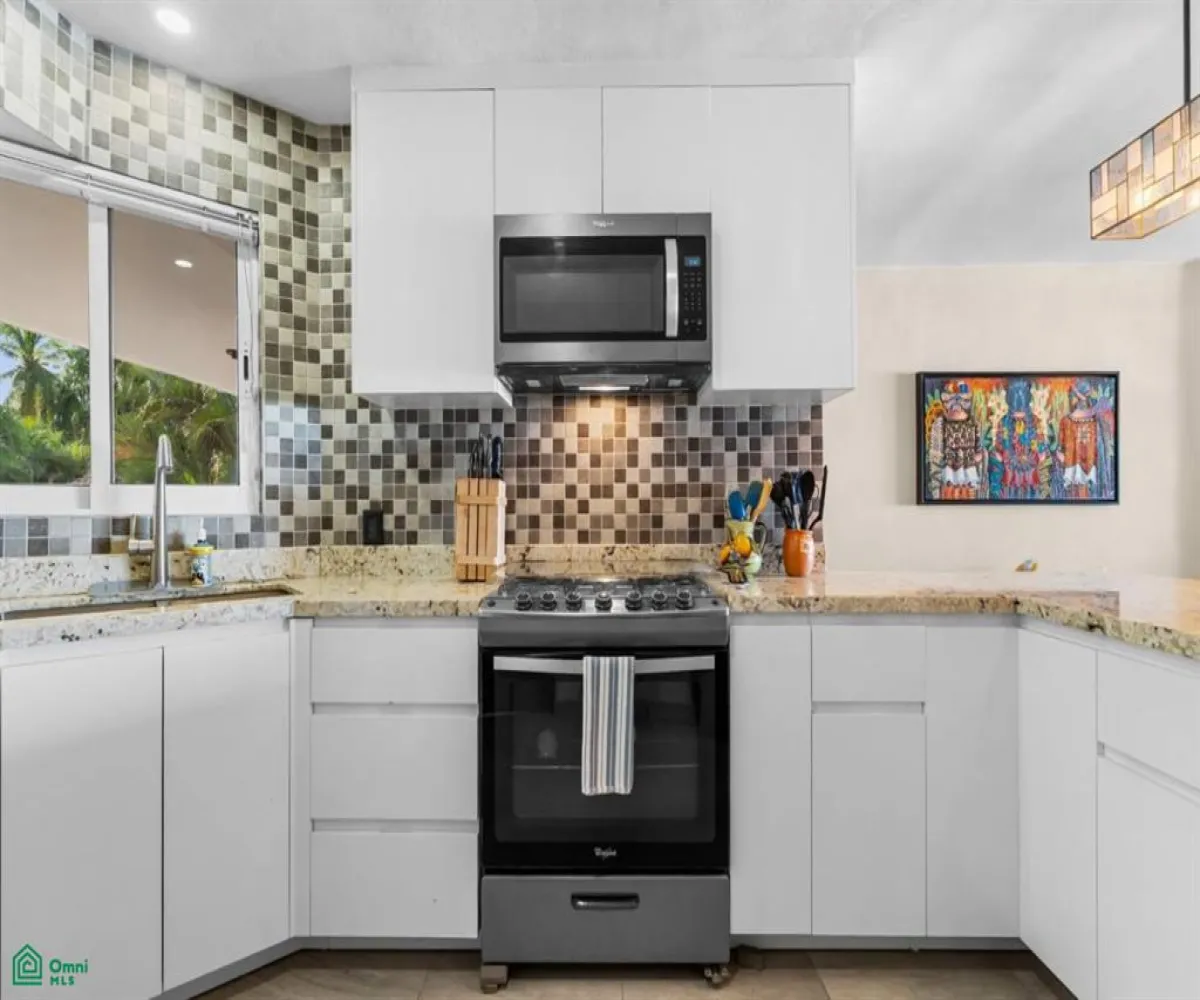 Casa En Venta,Marina Vallarta,Avenida Paseo de la Marina 106, Puerto Vallarta, Jalisco 48354, 2 Habitaciones,2 Baños,Avenida Paseo de la Marina,3,MX251062391