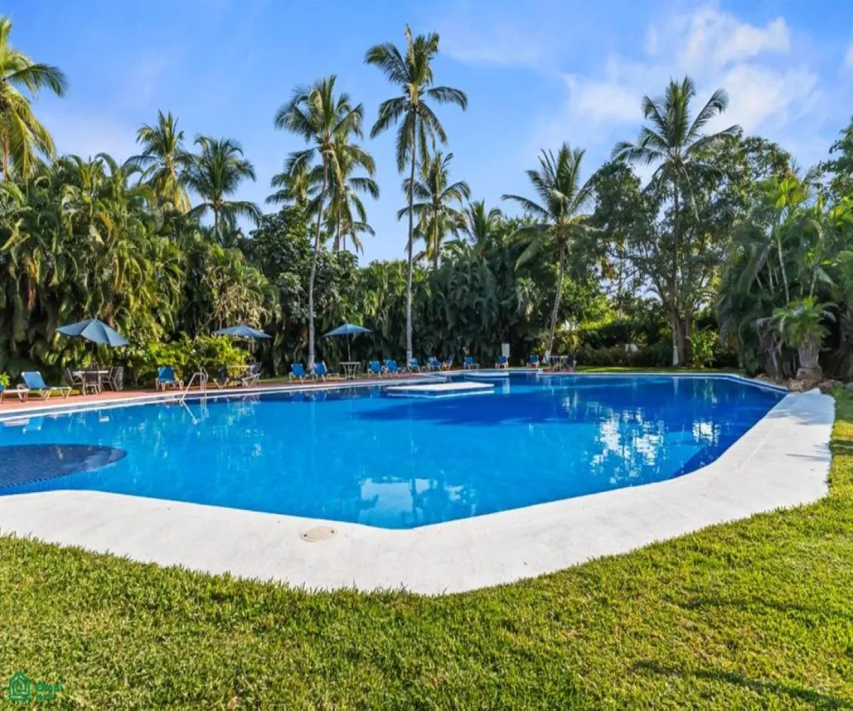 Casa En Venta,Marina Vallarta,Avenida Paseo de la Marina 106, Puerto Vallarta, Jalisco 48354, 2 Habitaciones,2 Baños,Avenida Paseo de la Marina,3,MX251062391