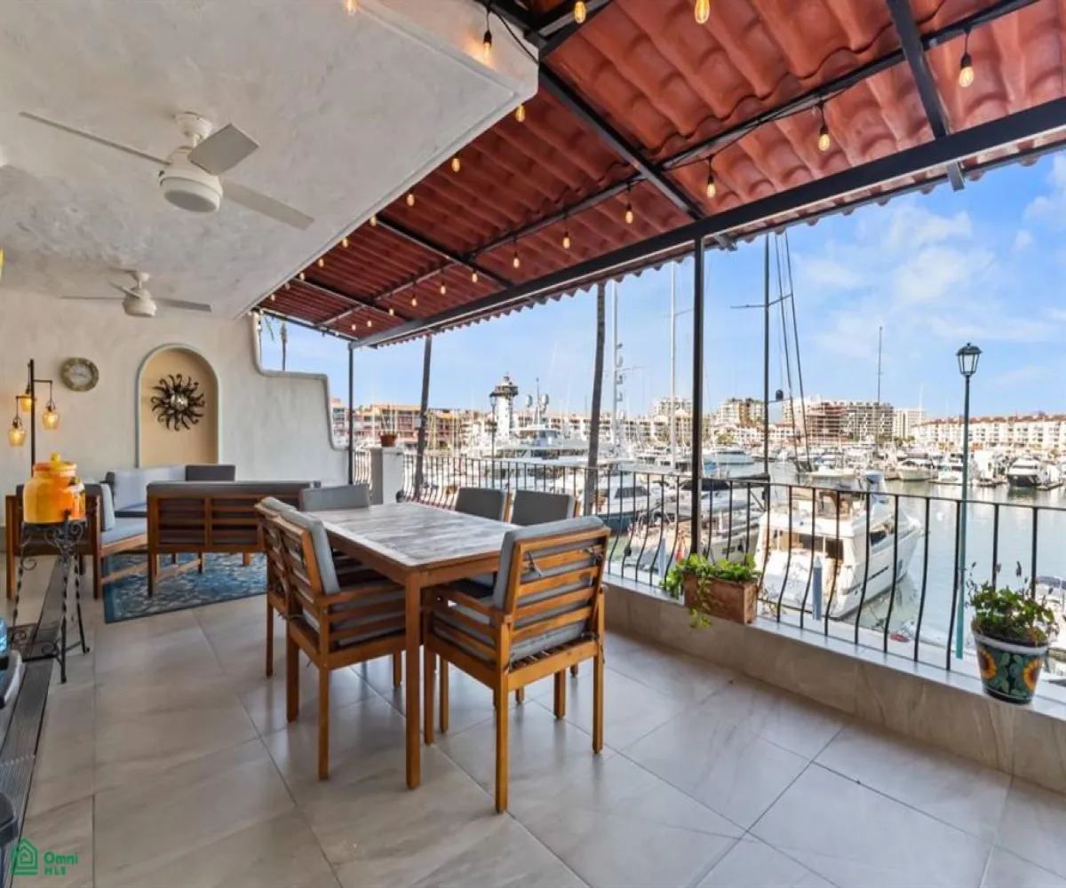 Casa En Venta,Marina Vallarta,Avenida Paseo de la Marina 106, Puerto Vallarta, Jalisco 48354, 2 Habitaciones,2 Baños,Avenida Paseo de la Marina,3,MX251062391