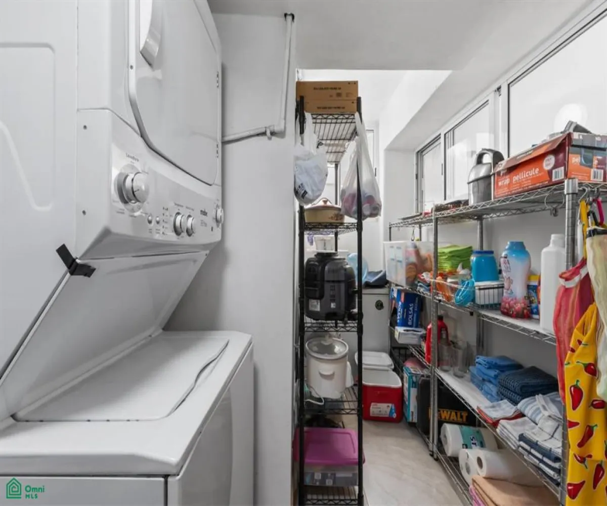 Casa En Venta,Marina Vallarta,Avenida Paseo de la Marina 106, Puerto Vallarta, Jalisco 48354, 2 Habitaciones,2 Baños,Avenida Paseo de la Marina,3,MX251062391