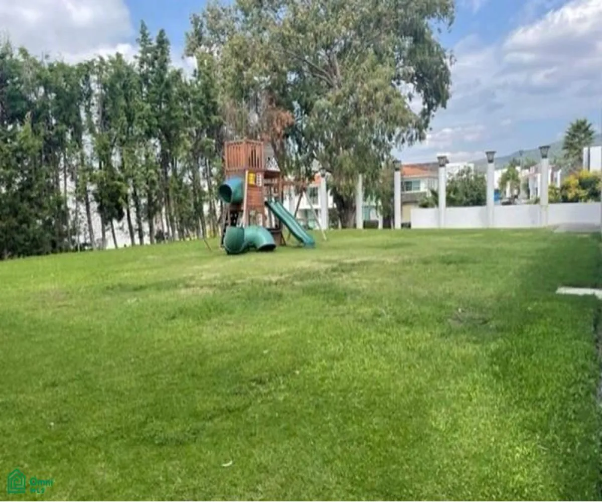 Terreno En Venta,Fraccionamiento Sendero las Moras,oasis s/n, Tlajomulco de Zuniga, Jalisco 45645,oasis,MX251062429